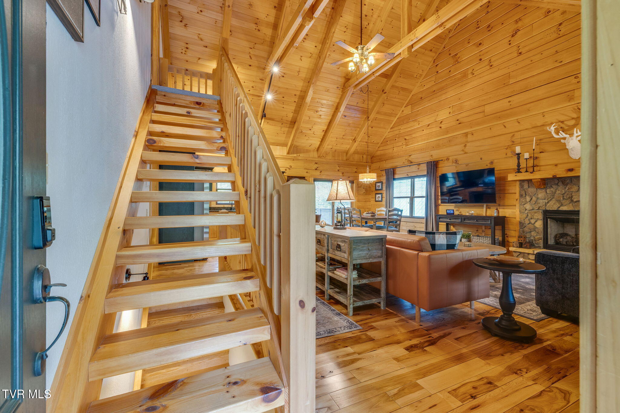 215 Myrtle Drive, Butler, Tennessee image 13