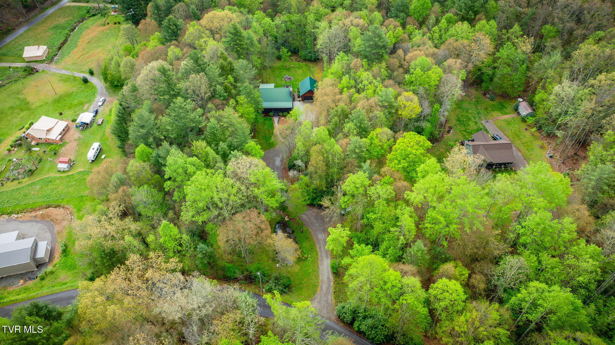 215 Myrtle Drive, Butler, Tennessee image 50