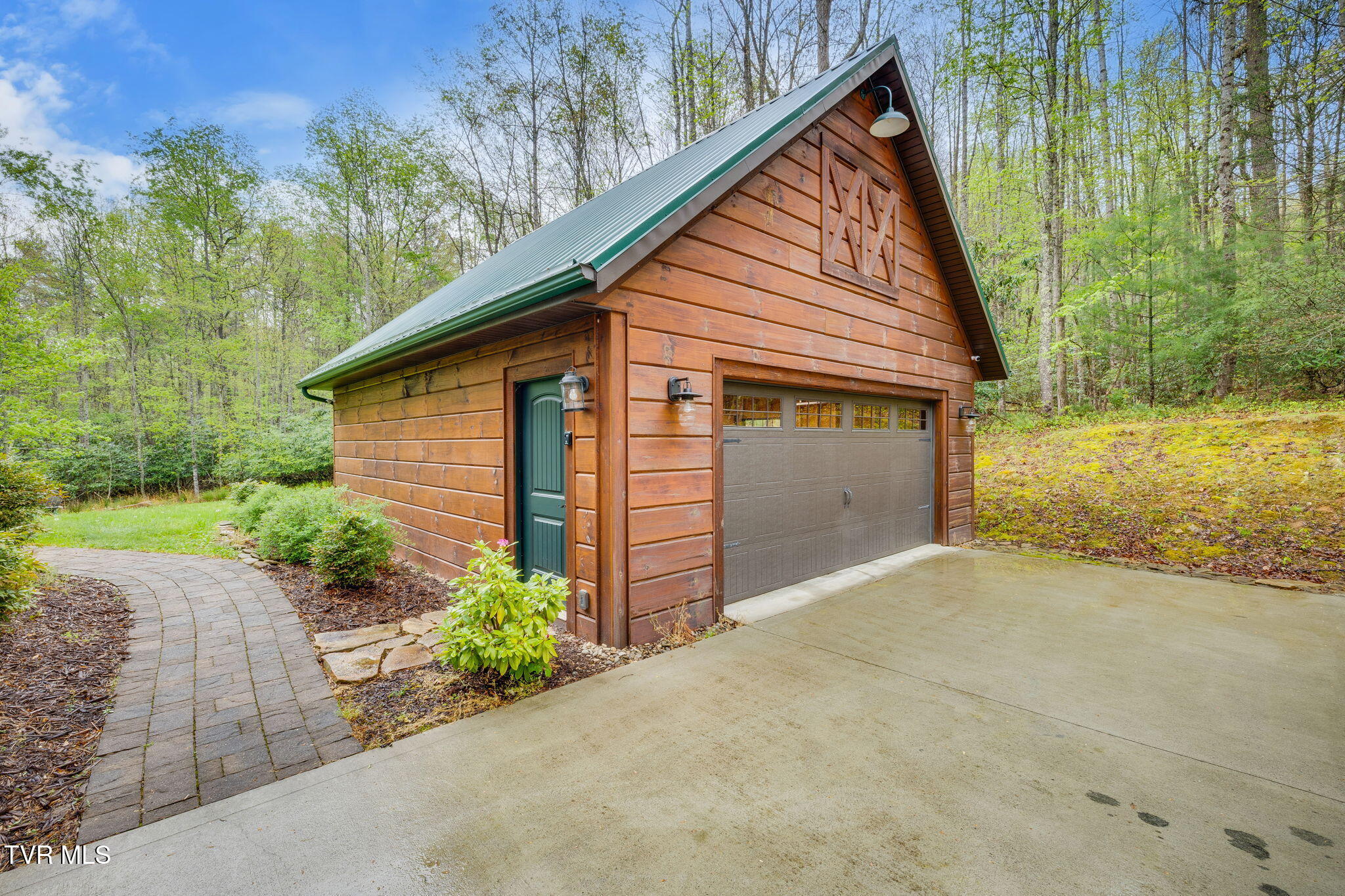215 Myrtle Drive, Butler, Tennessee image 42