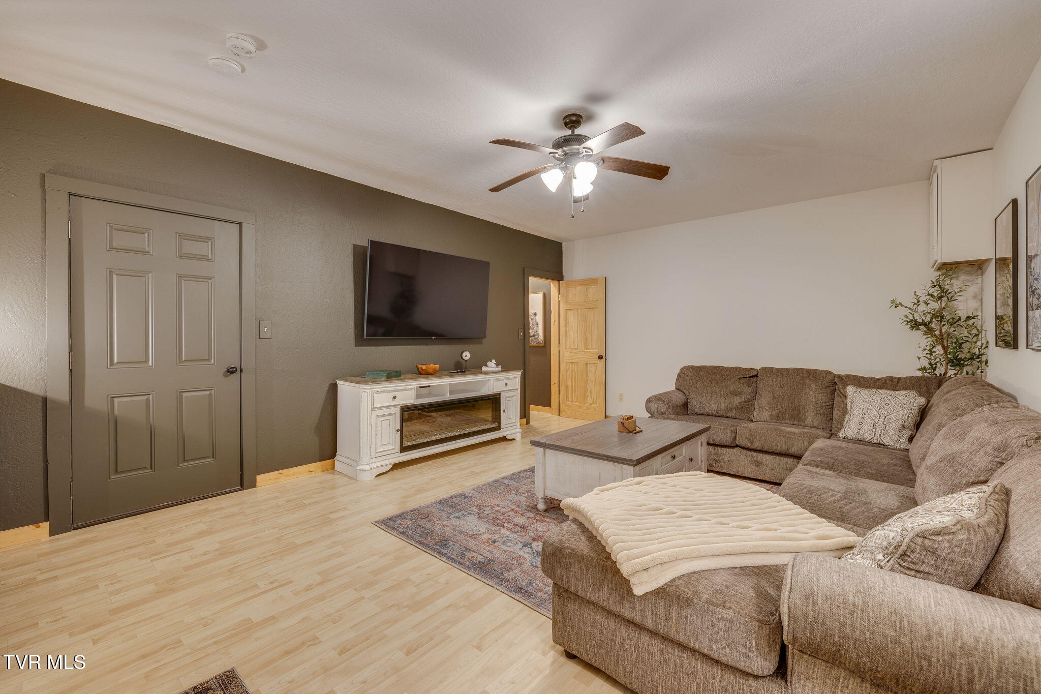 215 Myrtle Drive, Butler, Tennessee image 34
