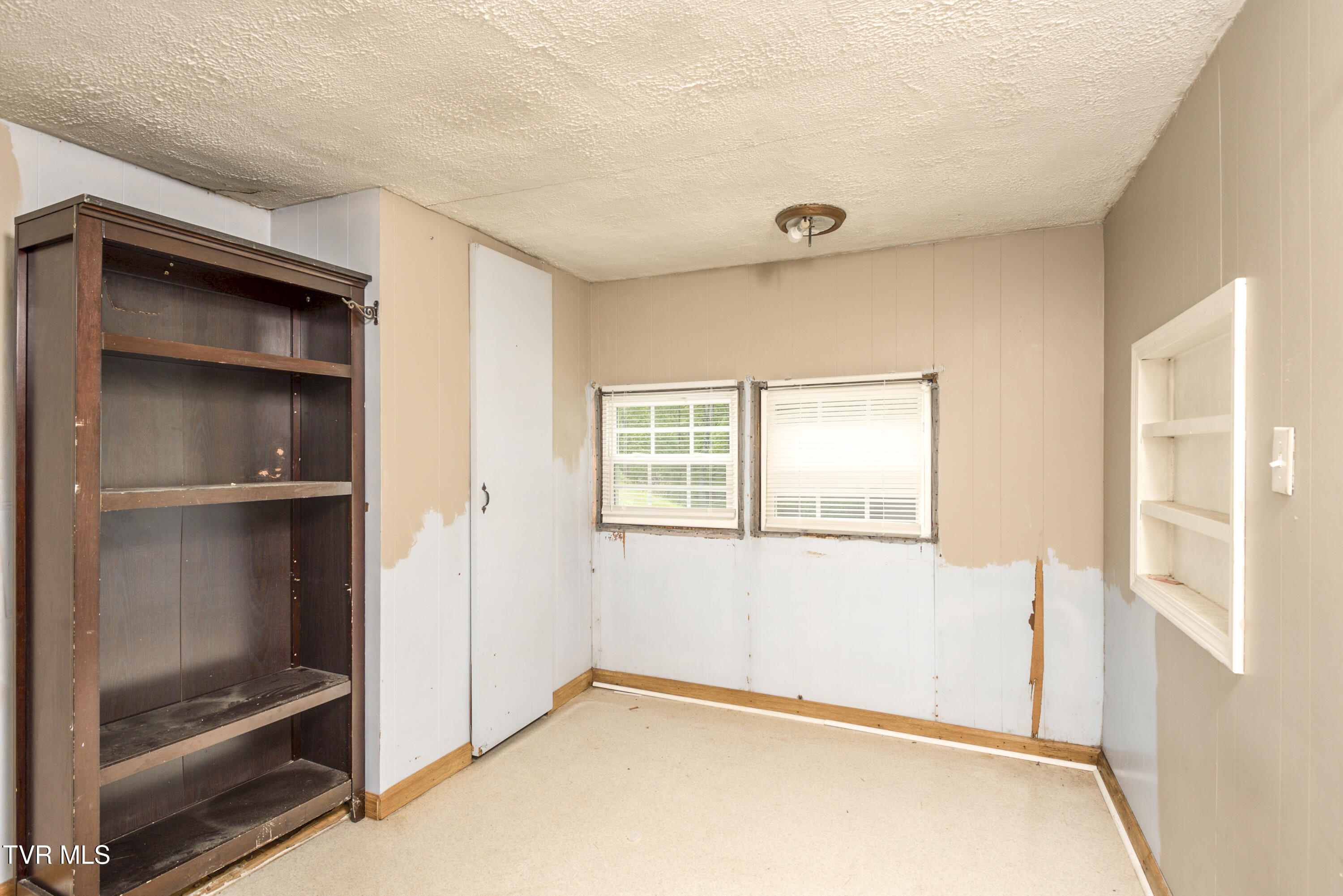 11030 College Drive, Meadowview, Virginia image 11