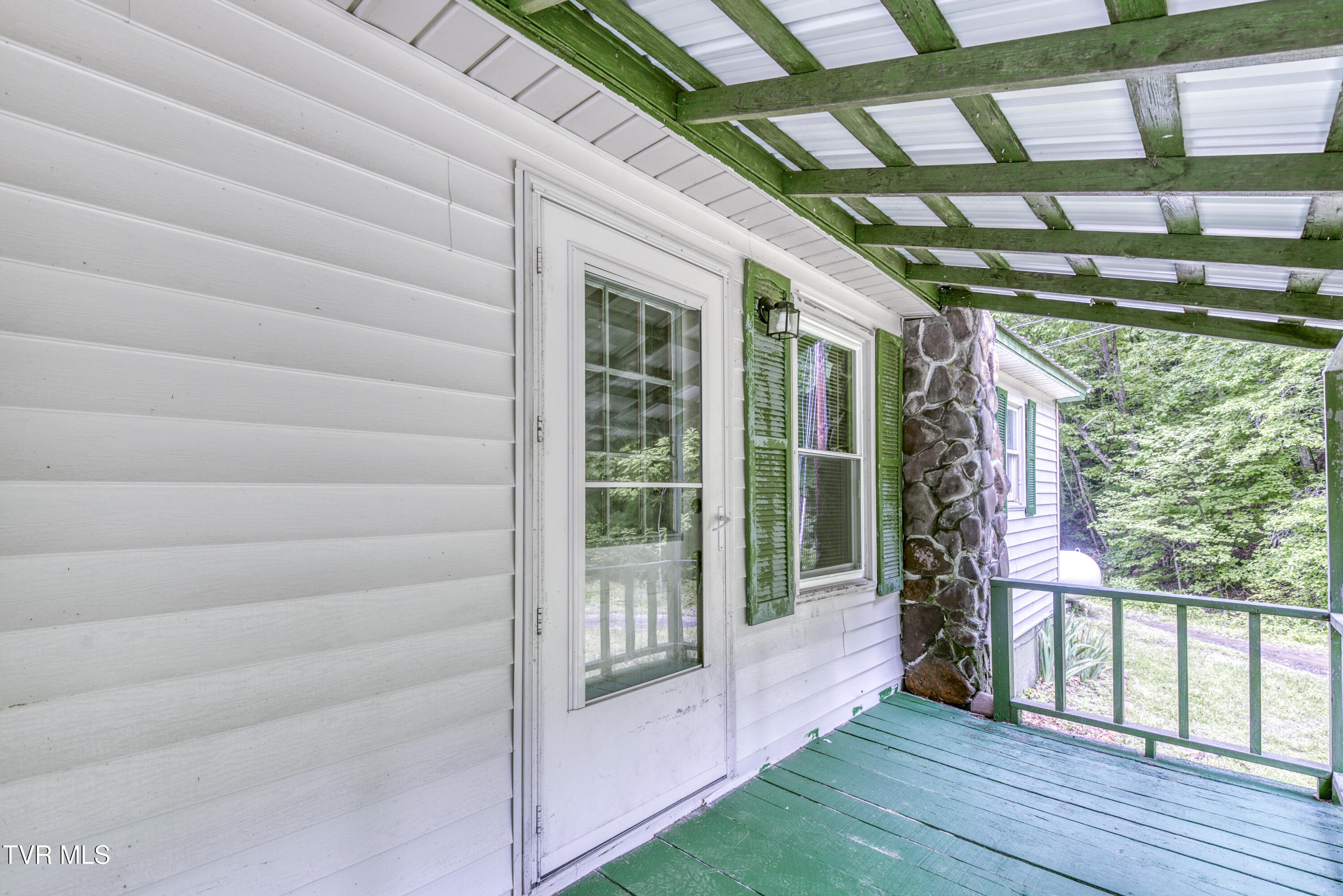 11030 College Drive, Meadowview, Virginia image 15