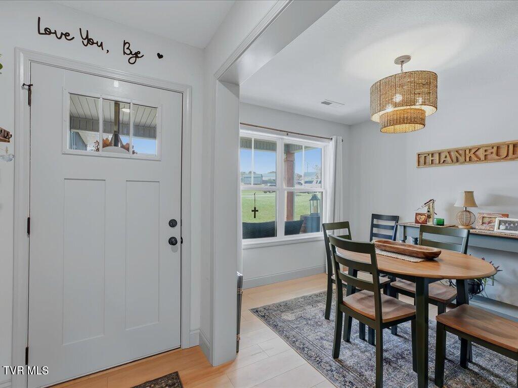 2490 Stream View Lane