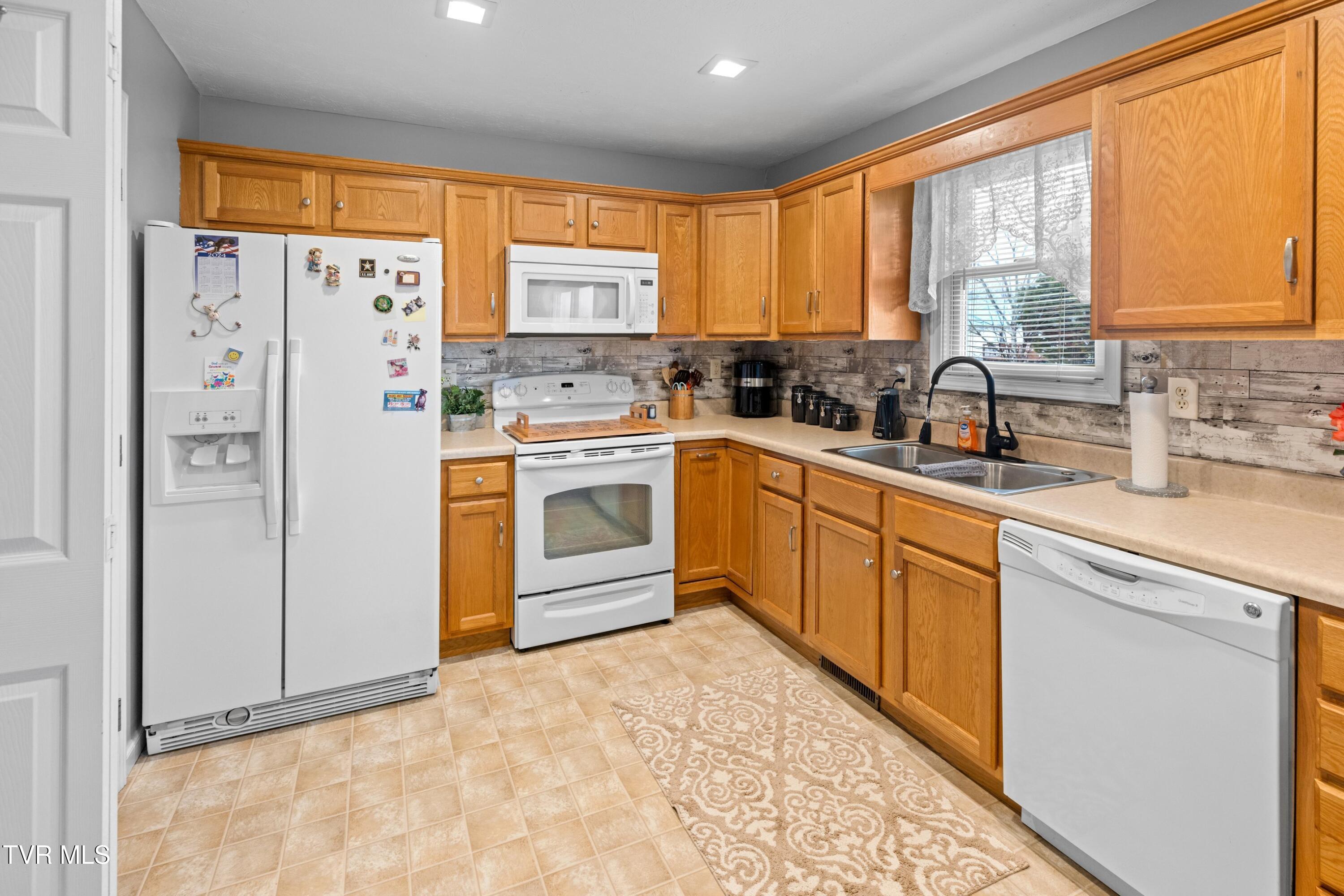 207 Bill Mauk Road, Chuckey, Tennessee image 8