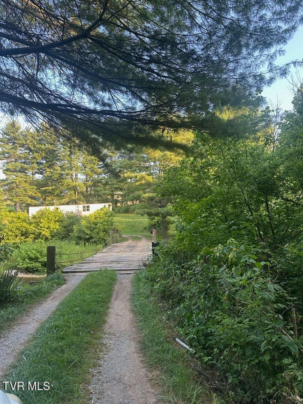 Photo of 223 Gun Smoke Drive, Nickelsville, VA 24271 (MLS # 9988756)