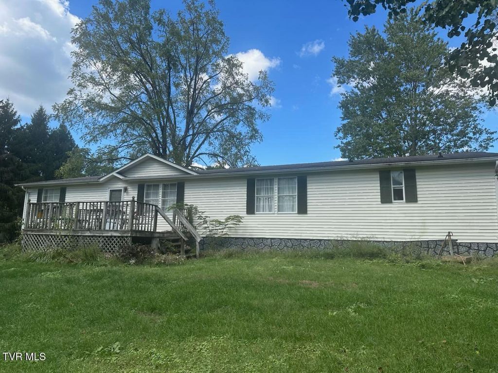 Photo of 223 Gun Smoke Drive, Nickelsville, VA 24271 (MLS # 9988756)