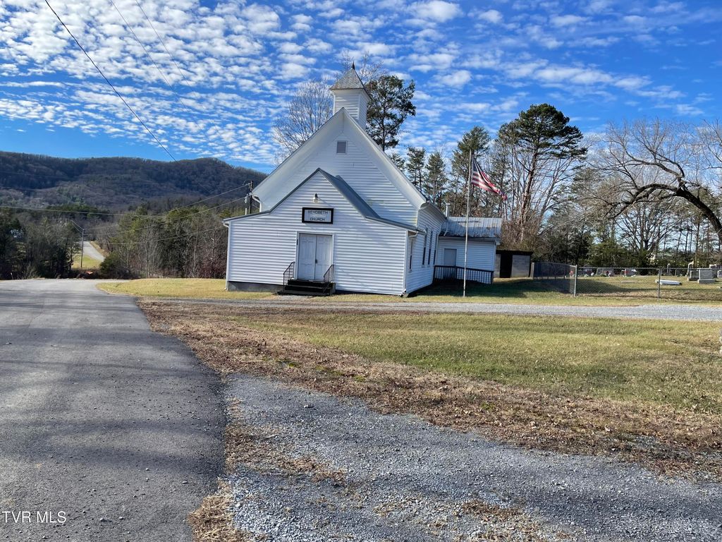 Photo of 205 Rehobeth Church Lane, Greeneville, TN 37743 (MLS # 9991027)