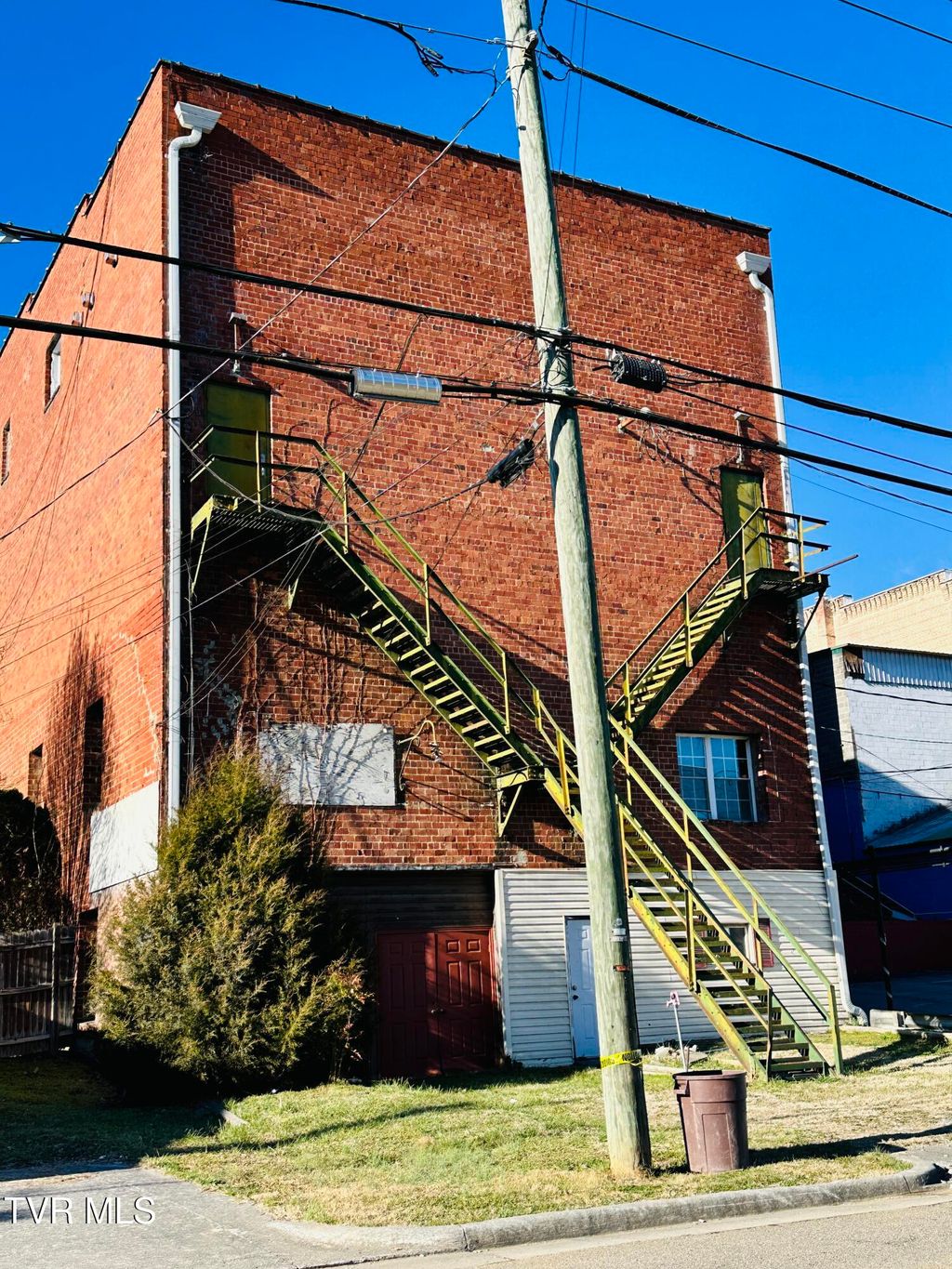 Photo of 143 Jackson Street, Gate City, VA 24251 (MLS # 9989988)