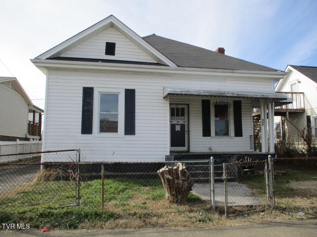 Photo of 850 Dale Street, Kingsport, TN 37660 (MLS # 9991384)