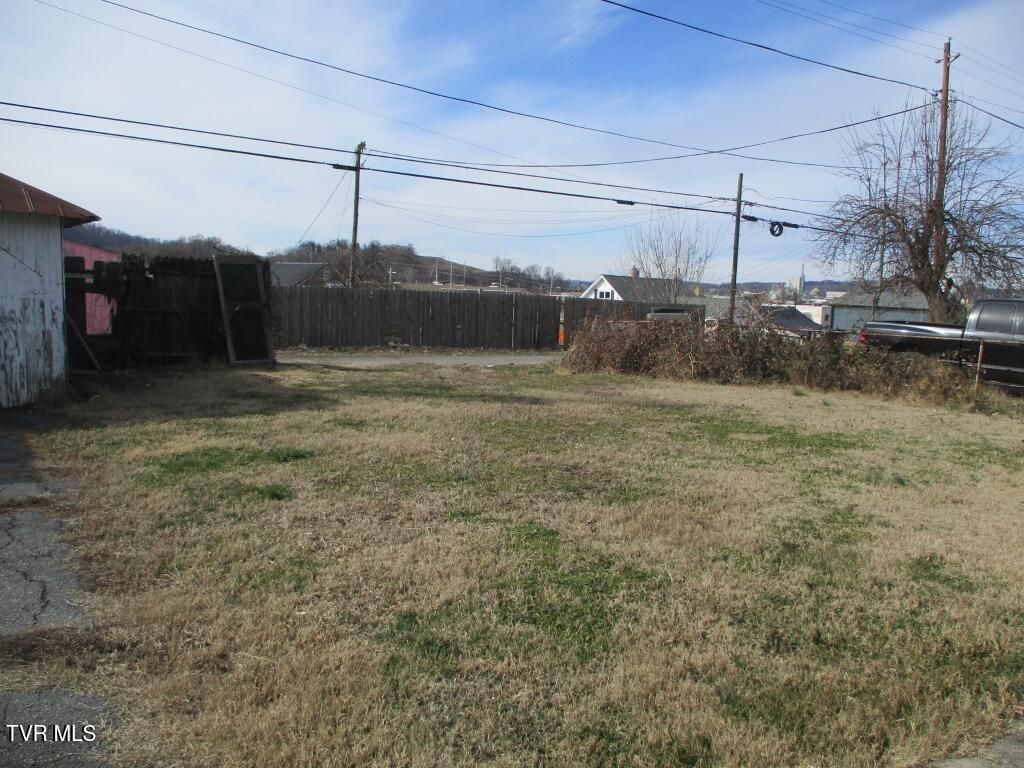 Photo of 850 Dale Street, Kingsport, TN 37660 (MLS # 9991384)