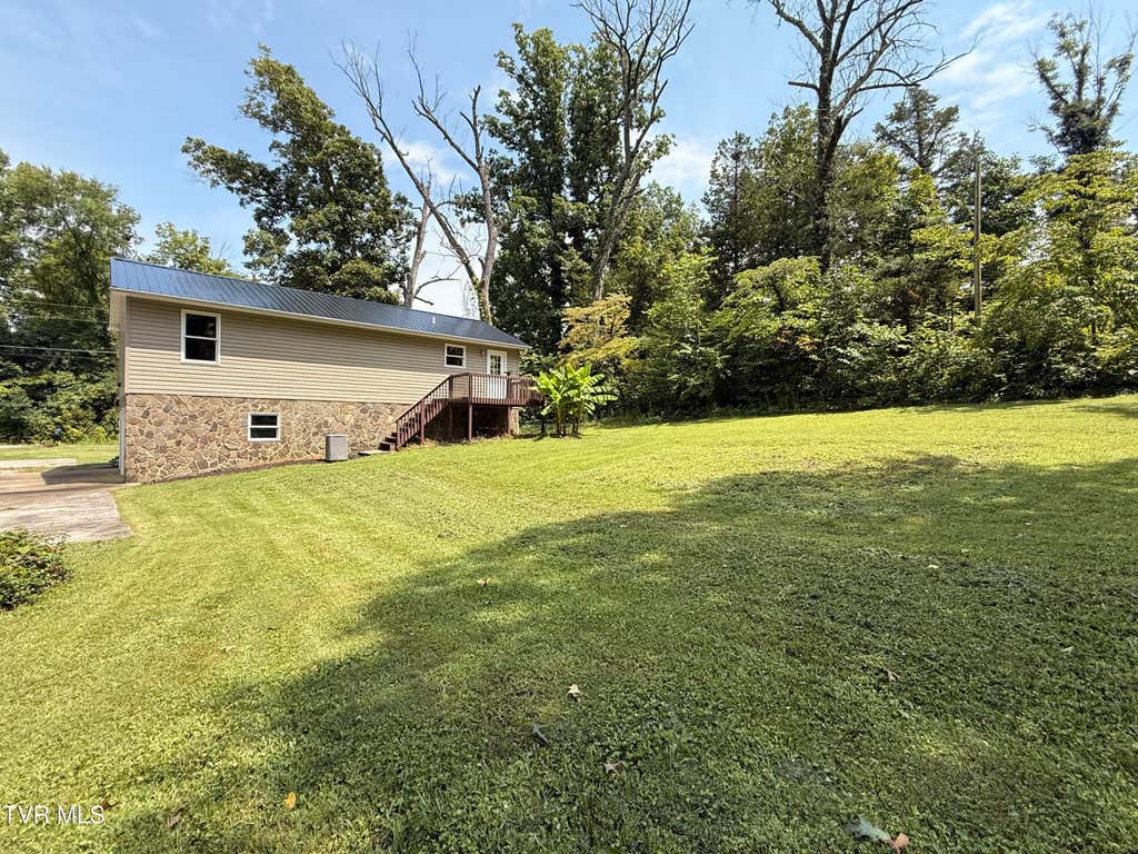 Photo of 399 Hillcrest Drive, Greeneville, TN 37745 (MLS # 9999505)