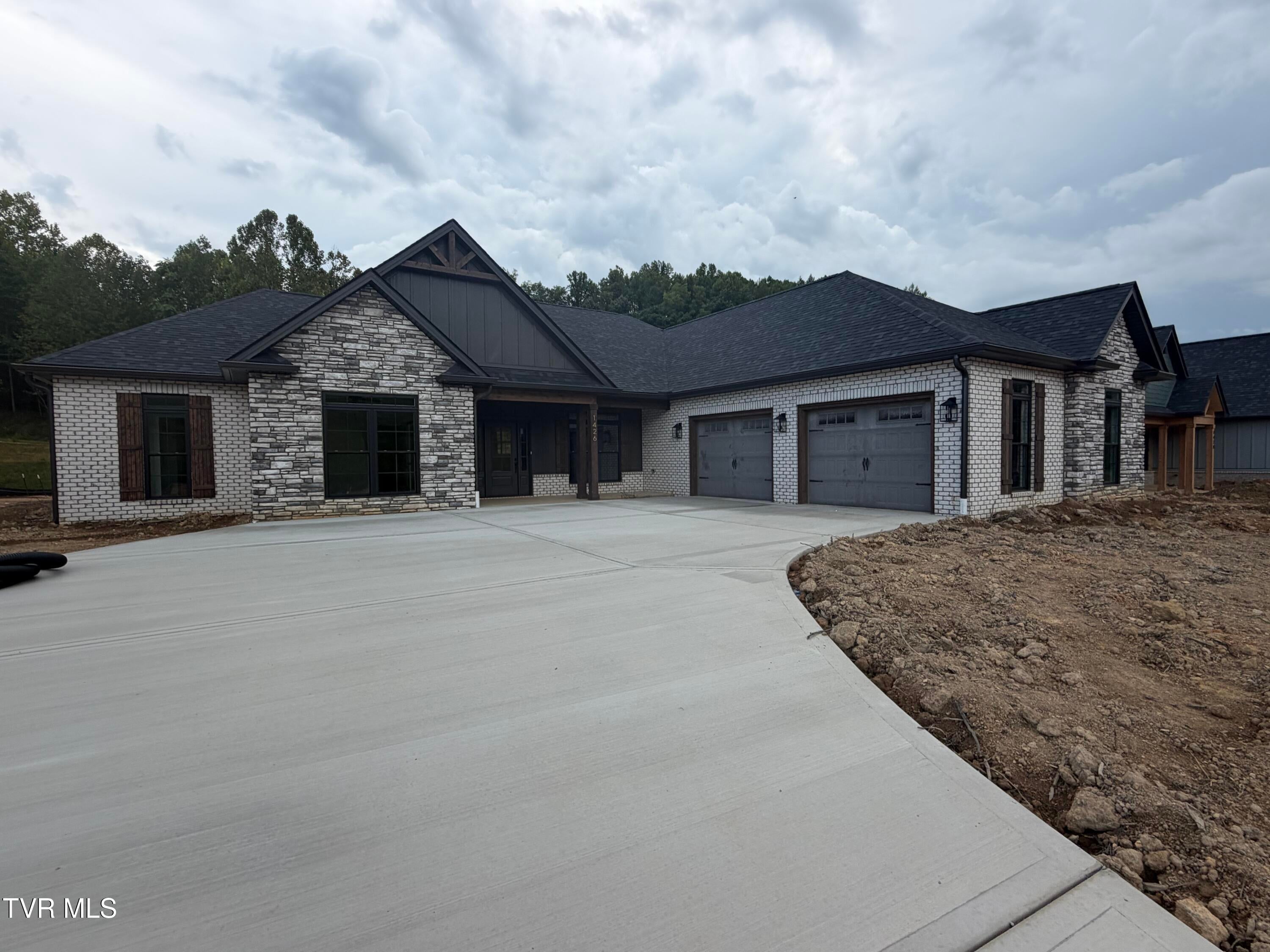 1426 Hairetown Road