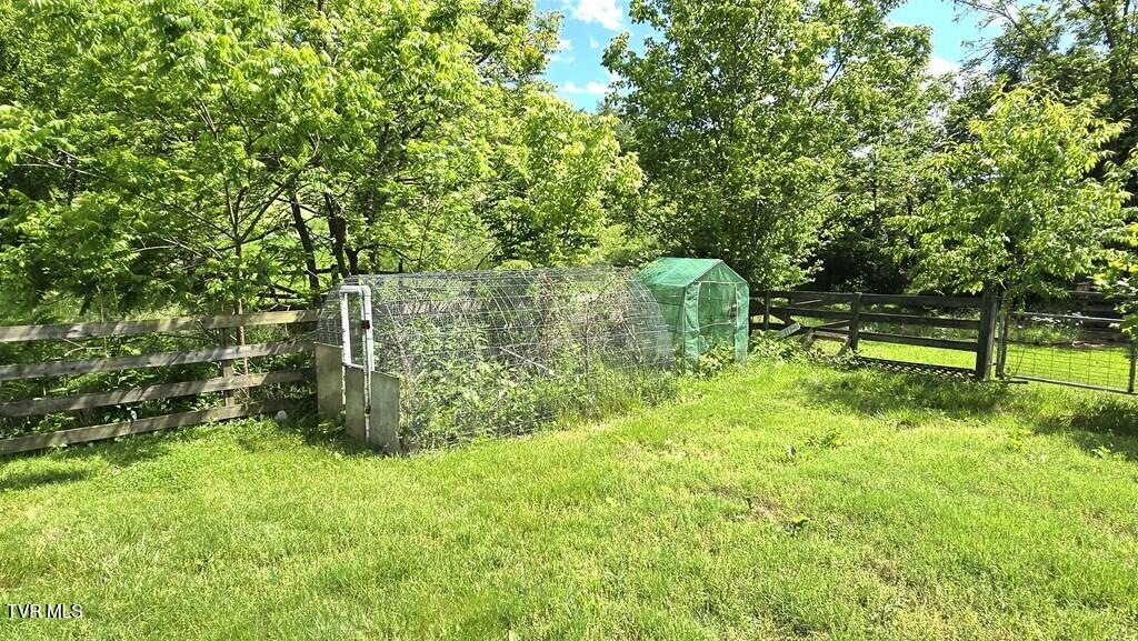 1229 Cooks Valley Road, Kingsport, Tennessee image 16