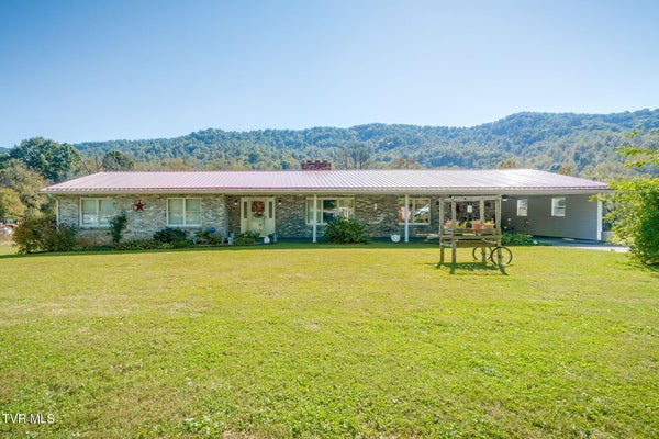41822 WILDERNESS RD, PENNINGTON GAP, VA 24277 - Image b00a54f33bb56702f8cfc6ed364a3c15/2574510022