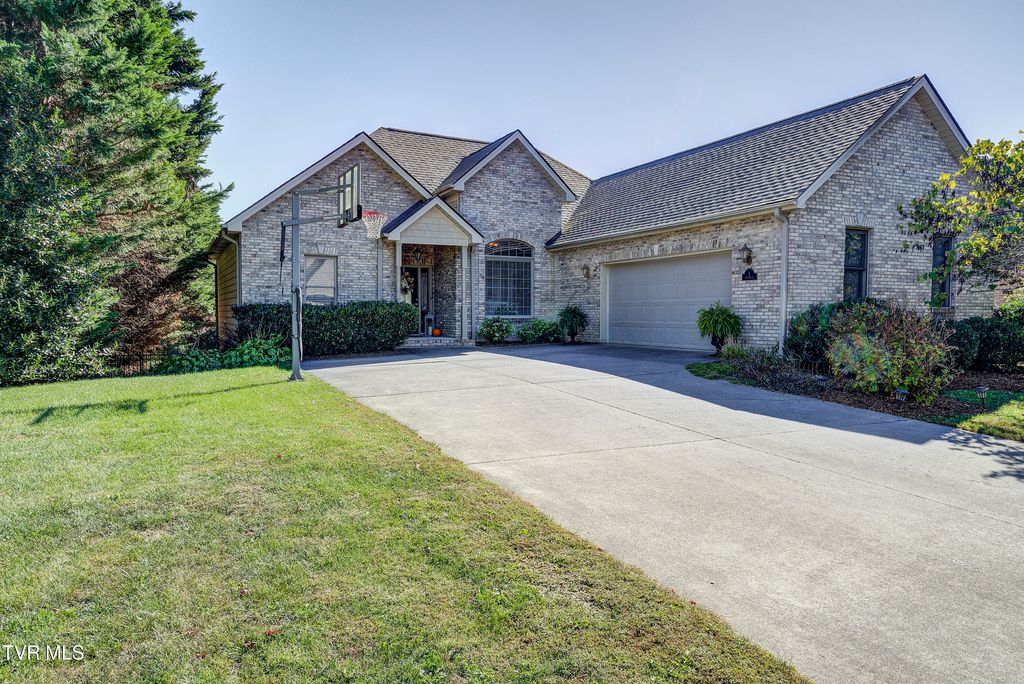 Photo of 3 Alta Tree Court, Johnson City, TN 37604 (MLS # 9987112)
