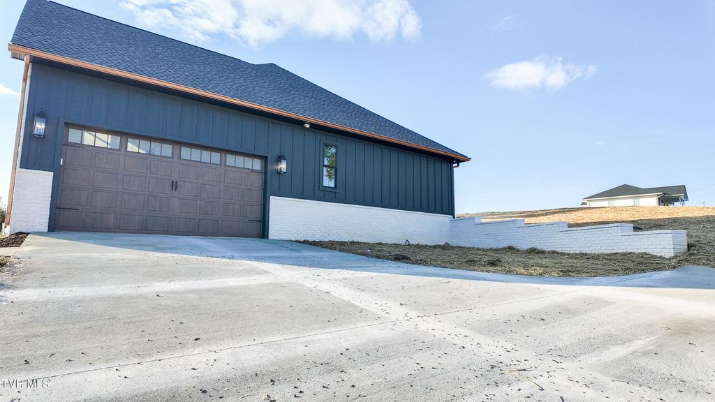 Photo of 2365 Hwy 81s, Jonesborough, TN 37659 (MLS # 9987241)