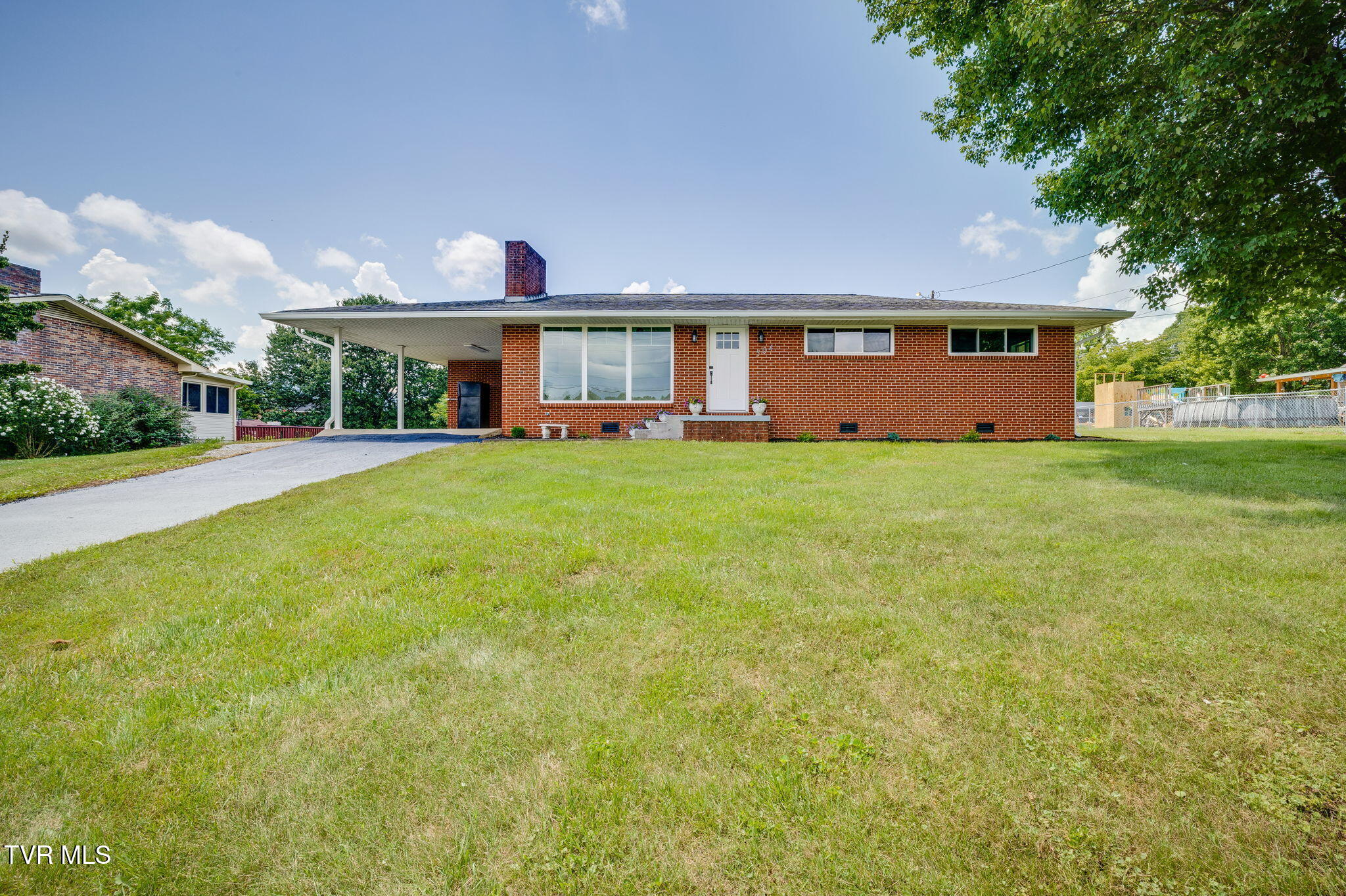 Photo 1 of 24 — 504 Wilson Street, Church Hill, TN 37642