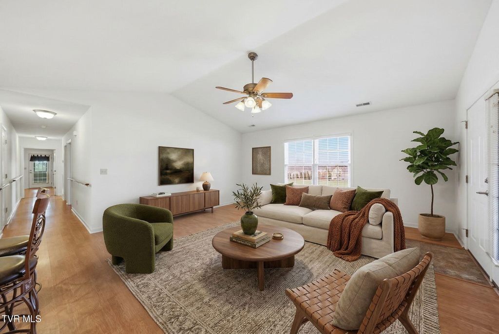 Photo of 1742 Foxtail Lane, Kingsport, TN 37660 (MLS # 9992675)