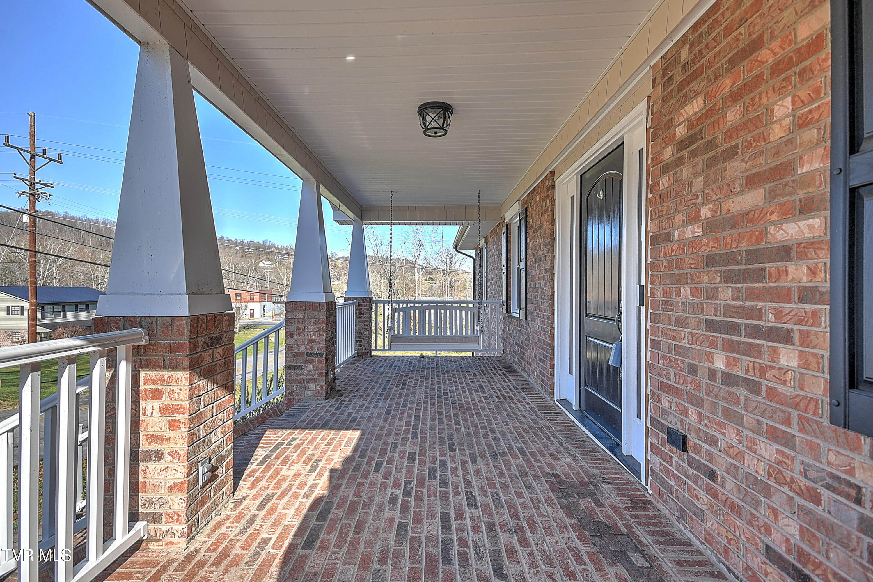 446 Harry Fry Drive, Gate City, Virginia image 2