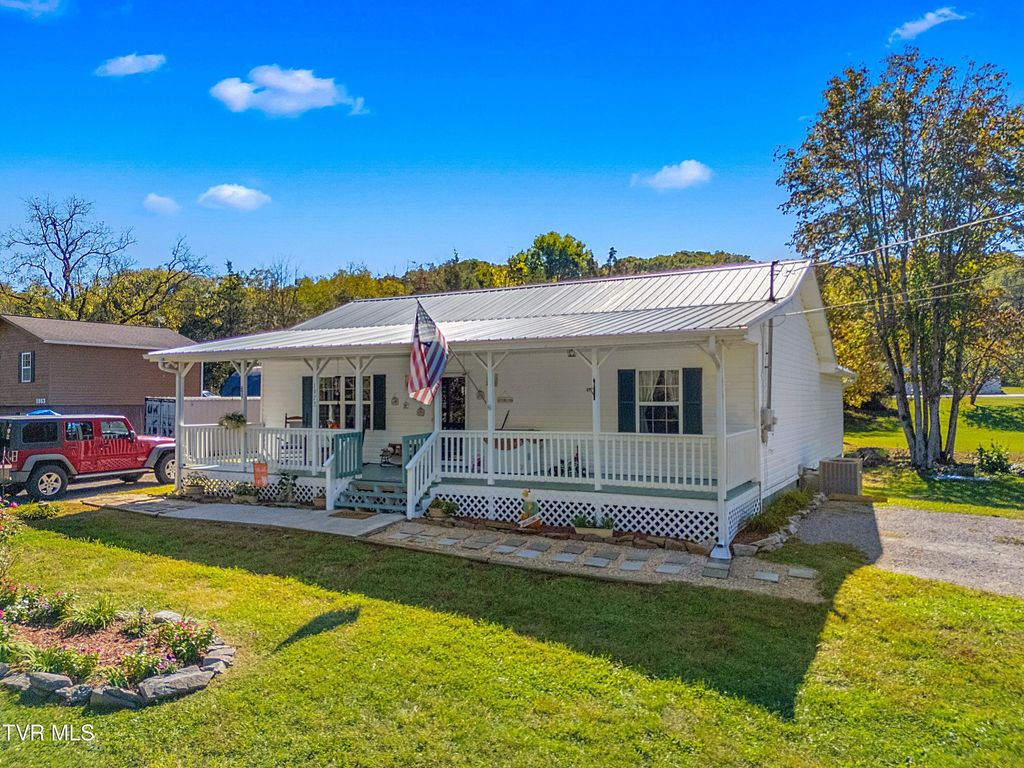 Photo of 1973 Rocky Springs Road, Bean Station, TN 37708 (MLS # 9987098)