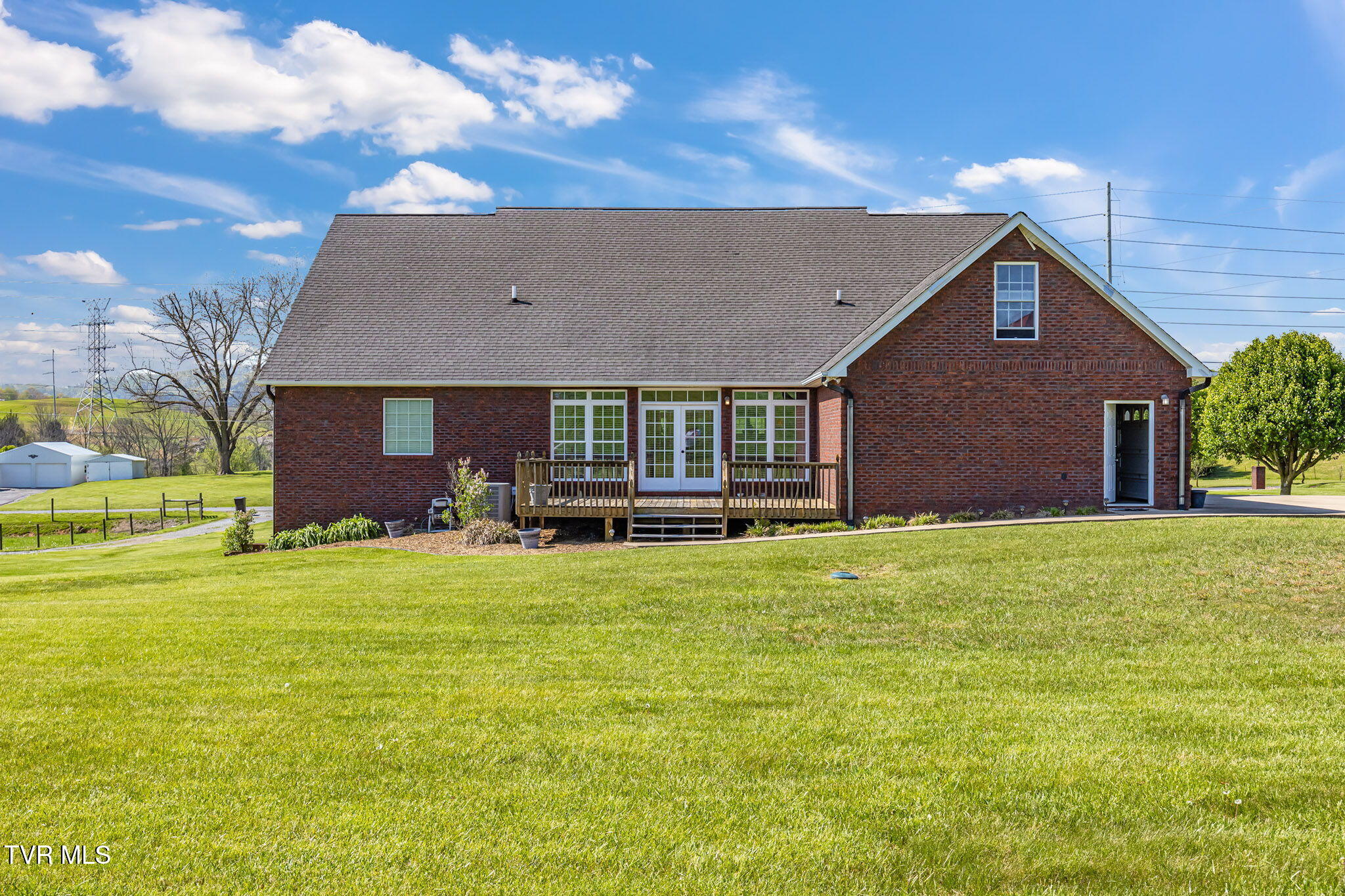 963 Beaver Creek Road, Bluff City, Tennessee image 44