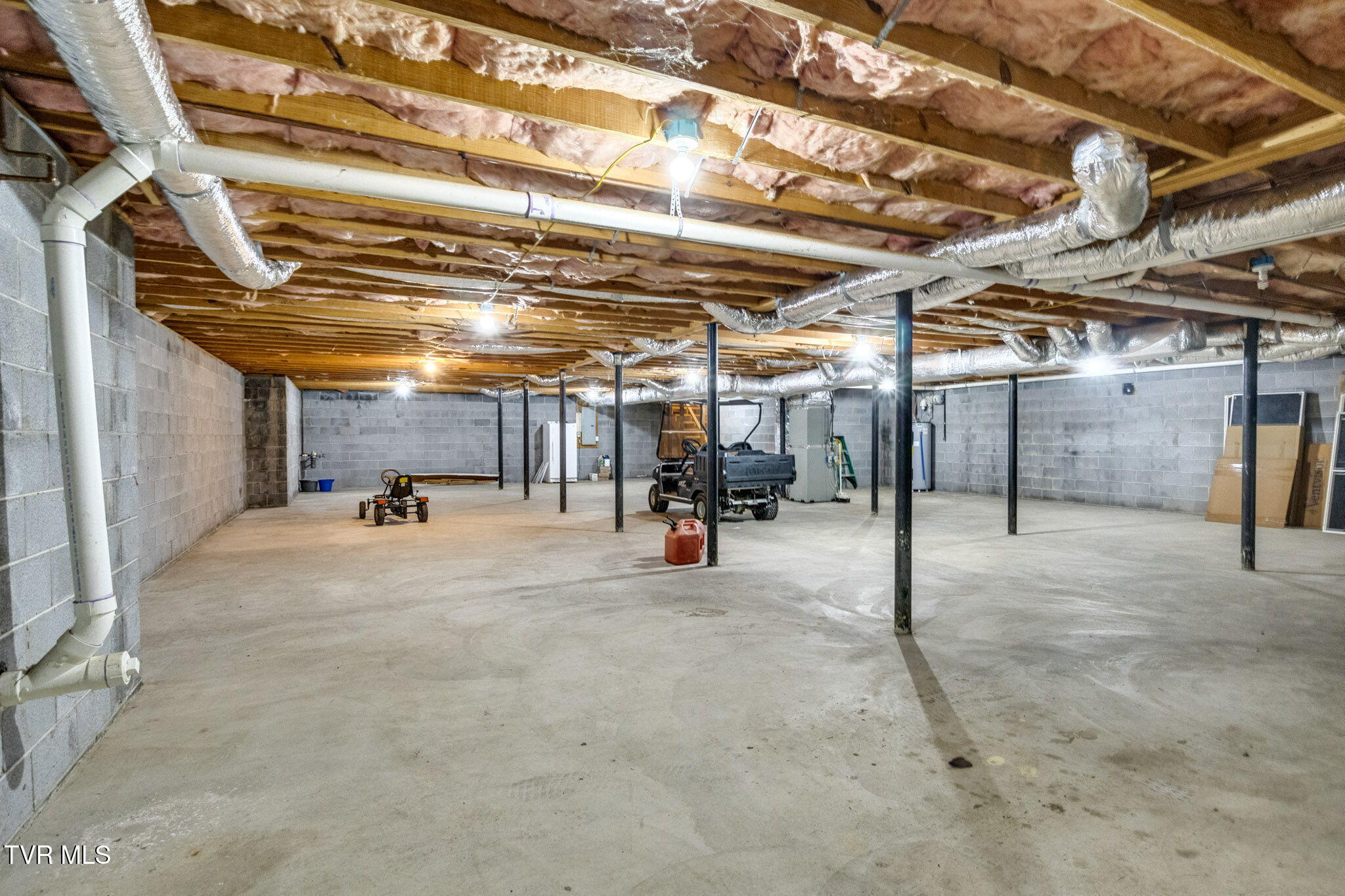 963 Beaver Creek Road, Bluff City, Tennessee image 37