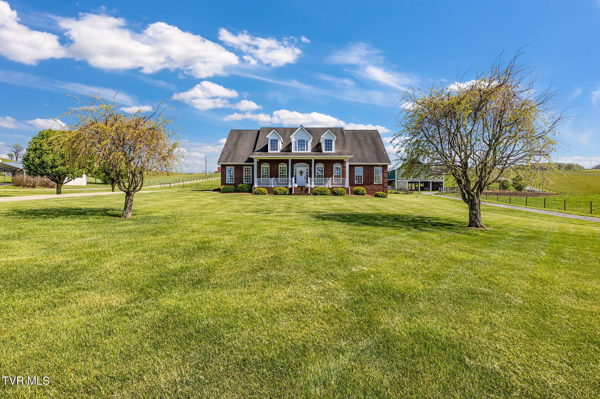 963 Beaver Creek Road, Bluff City, Tennessee image 39