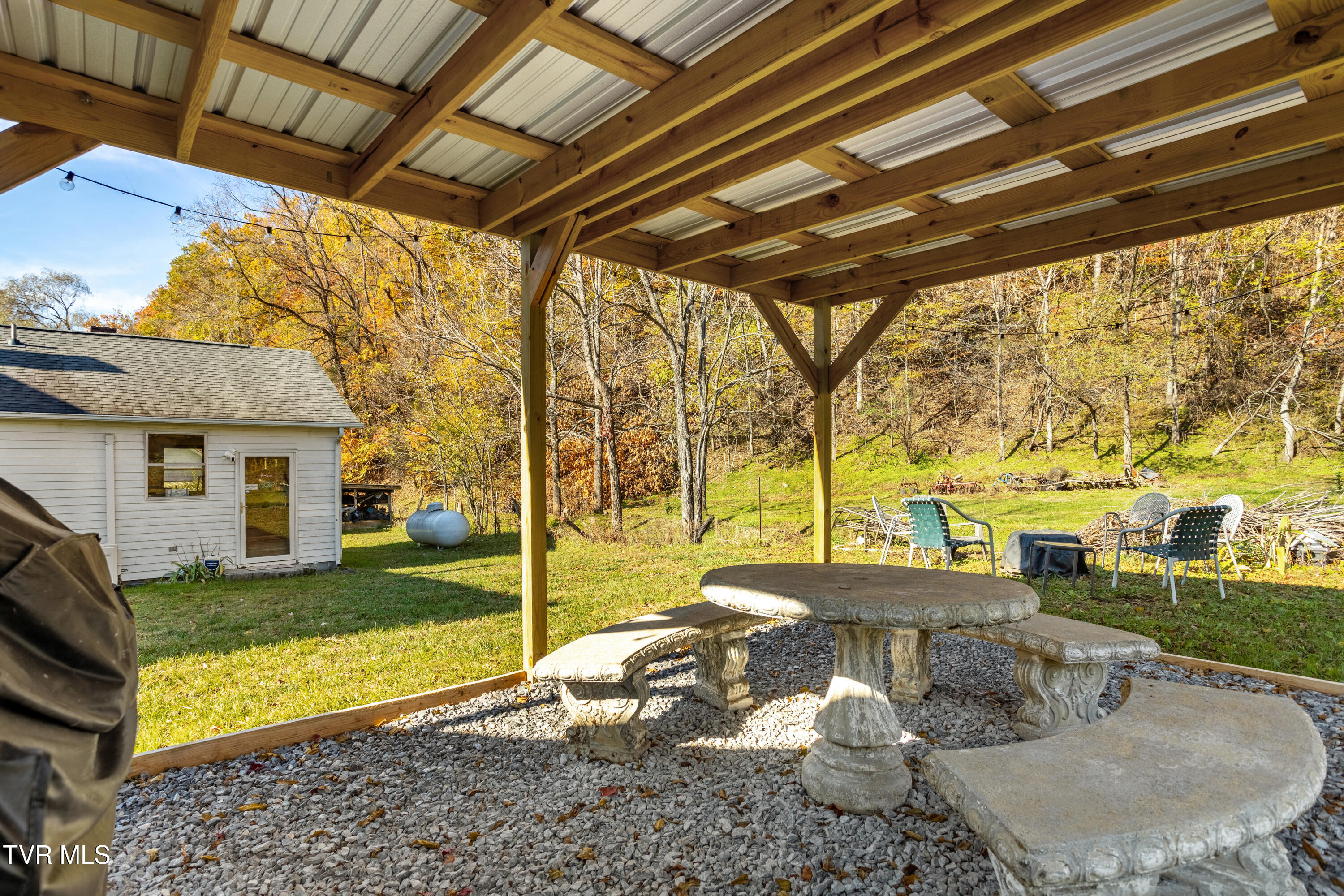 21786 Monroe Road, Damascus, Virginia image 34