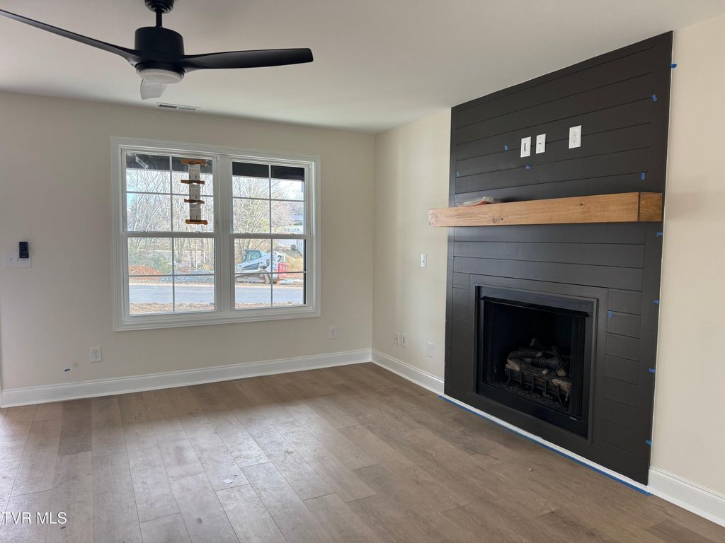 Photo of 325 Ty'S Place, Kingsport, TN 37663 (MLS # 9989505)