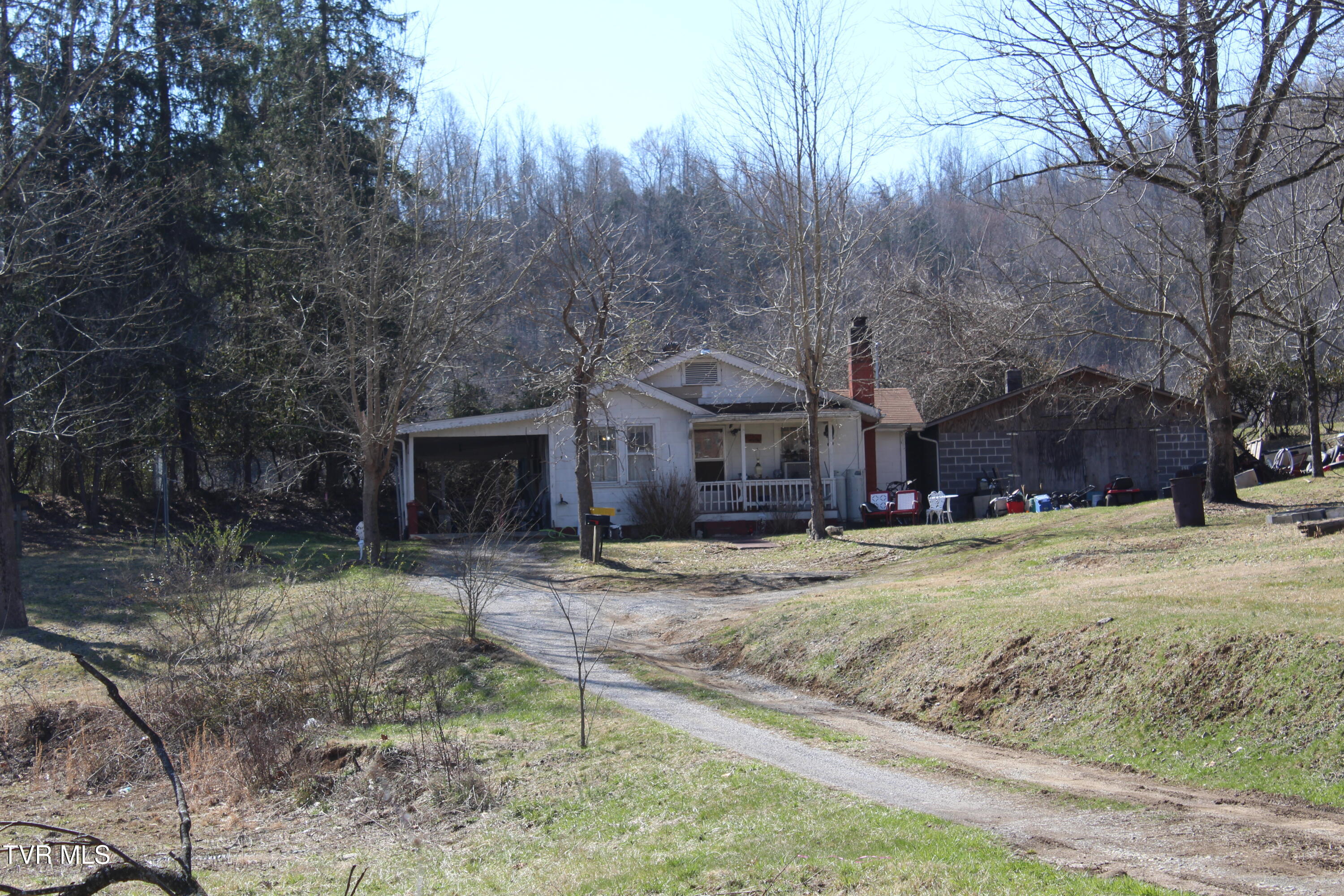 42424 Morgan Avenue, Pennington Gap, Virginia image 2
