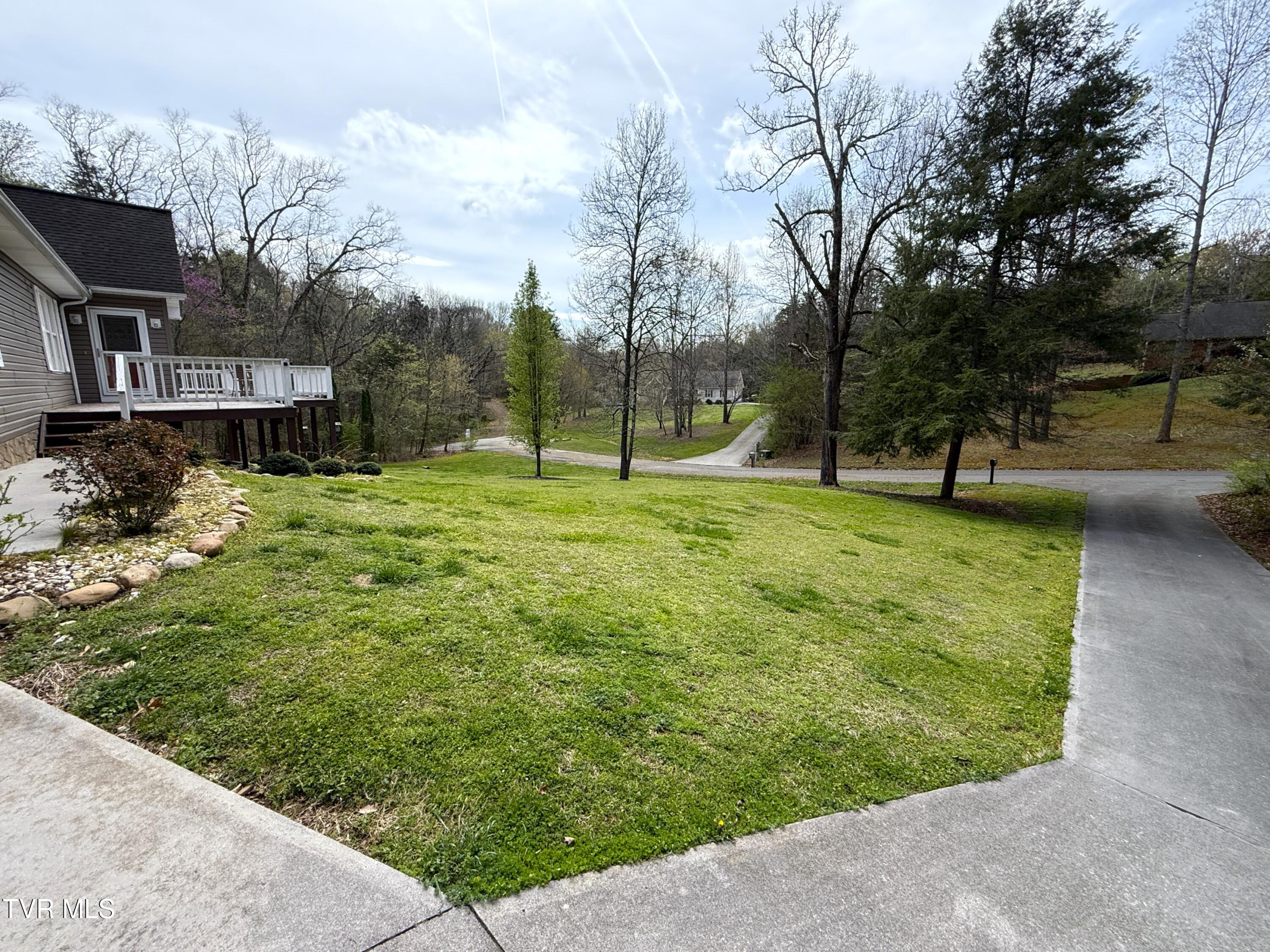 1038 Autumn Leaf Drive, Newport, Tennessee image 25