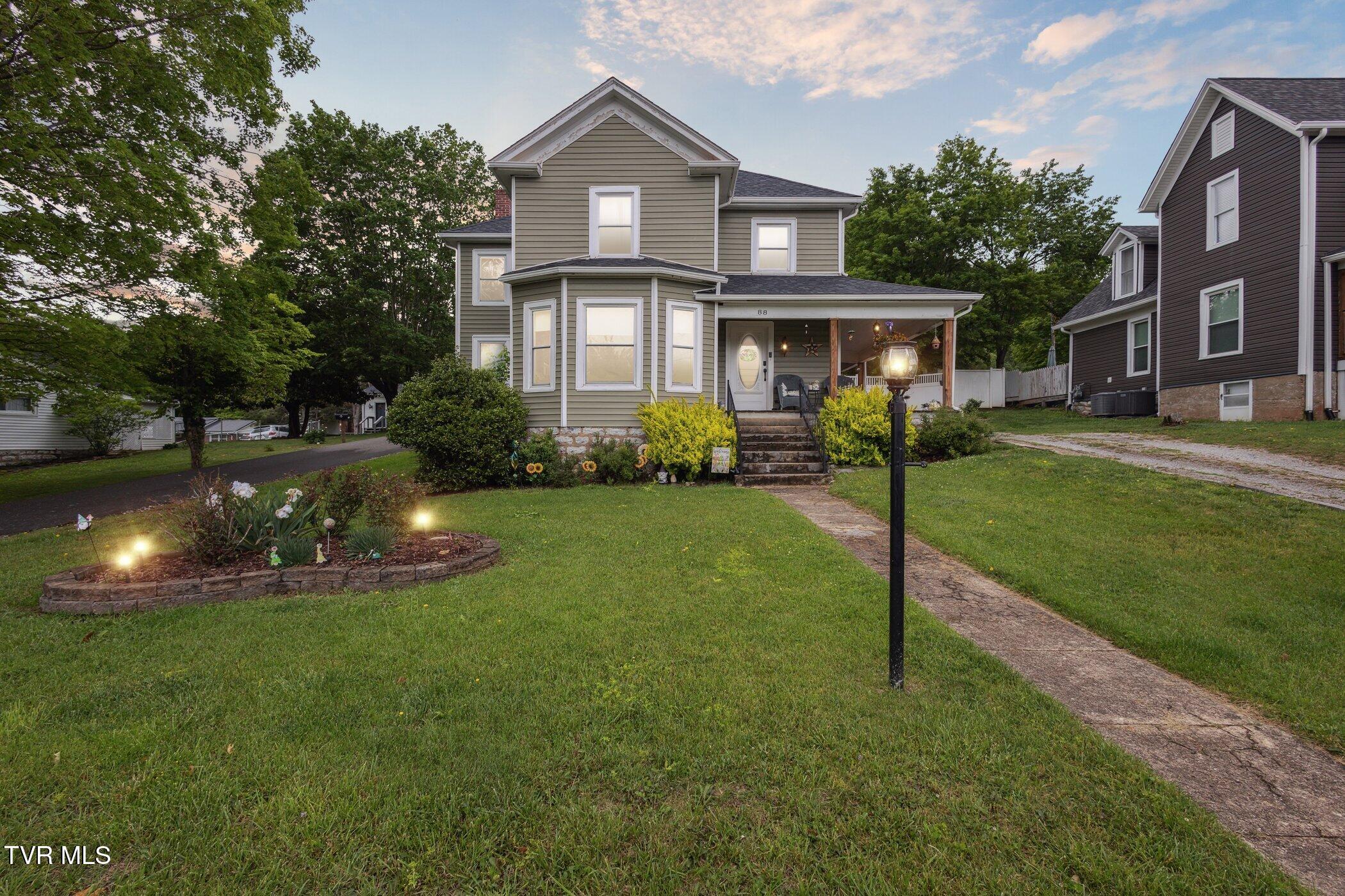 88 Banner Street, Lebanon, Virginia image 2