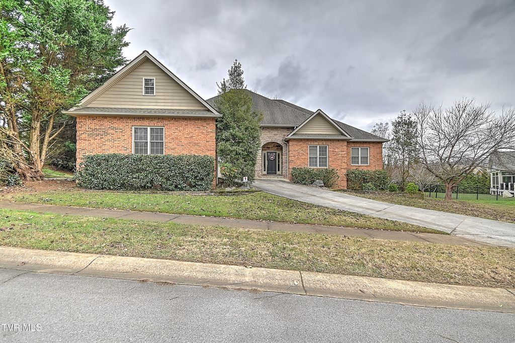 Photo of 282 Dublin Road, Johnson City, TN 37615 (MLS # 9991363)