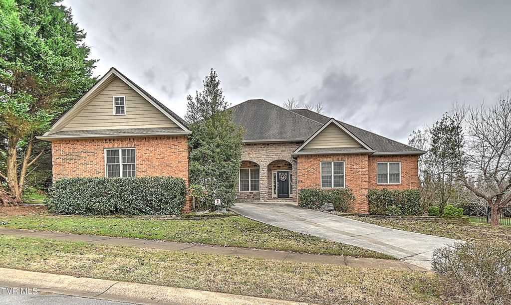 Photo of 282 Dublin Road, Johnson City, TN 37615 (MLS # 9991363)