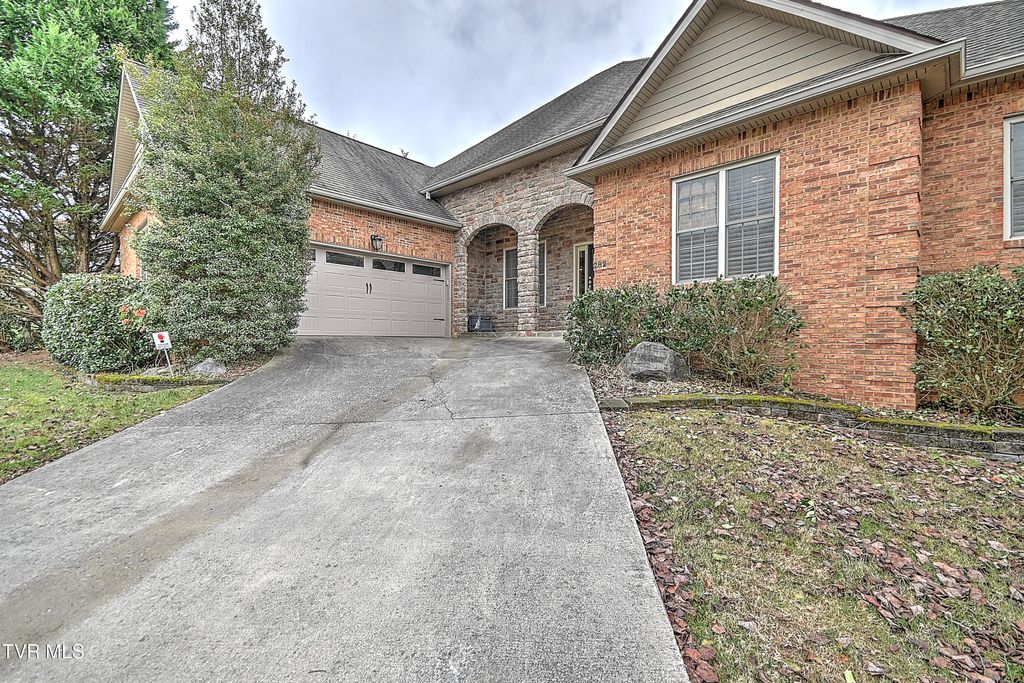 Photo of 282 Dublin Road, Johnson City, TN 37615 (MLS # 9991363)