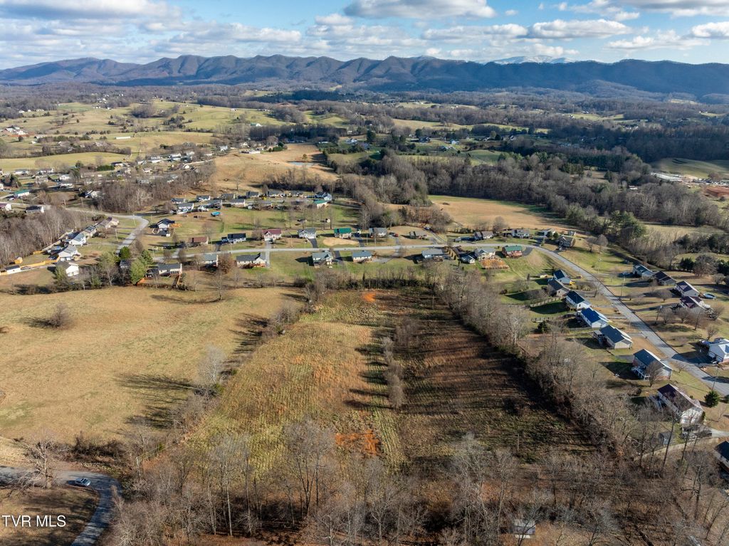 Photo of 130 Taylor Road, Jonesborough, TN 37659 (MLS # 9989177)