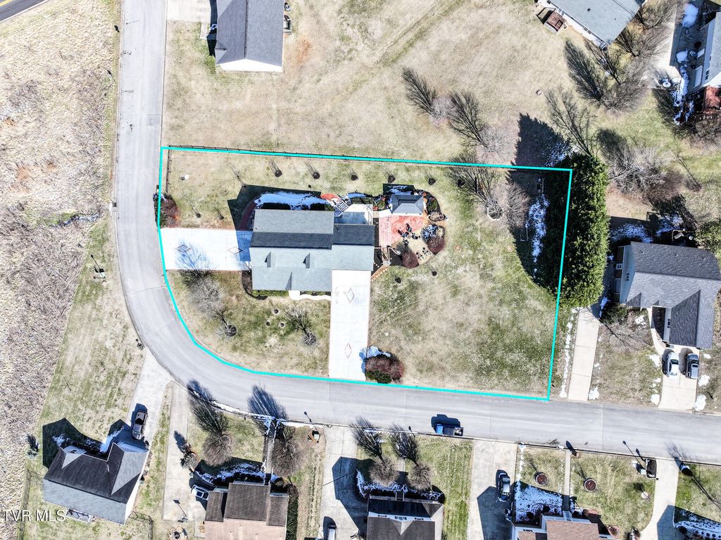 Photo of 105 Maple Crest, Greeneville, TN 37743 (MLS # 9991124)