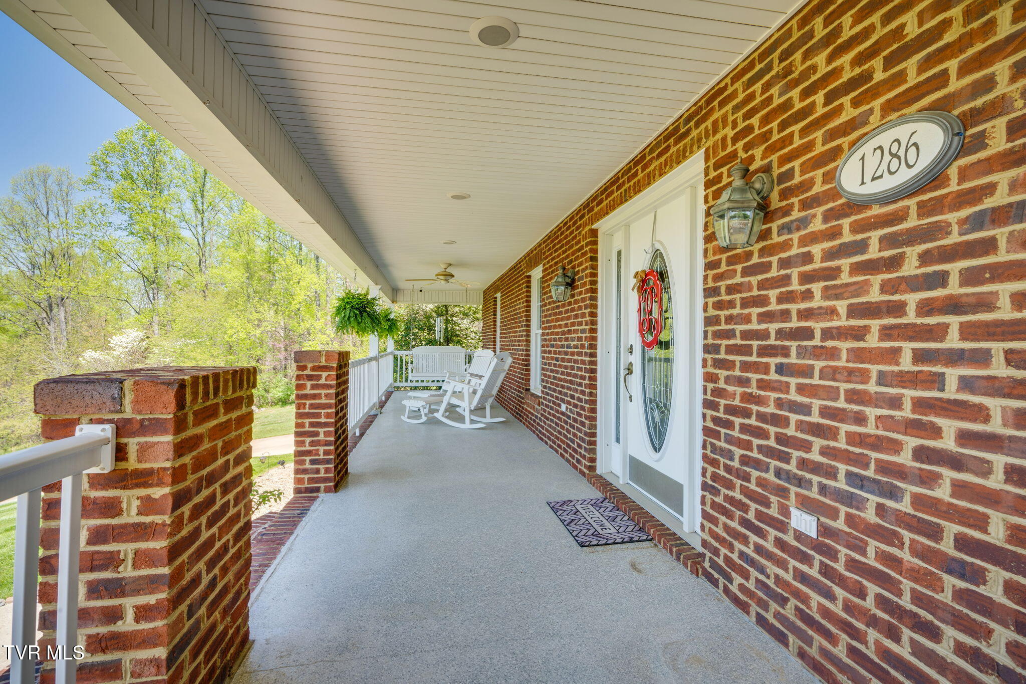1286 Derick Pvt Drive, Blountville, Tennessee image 3