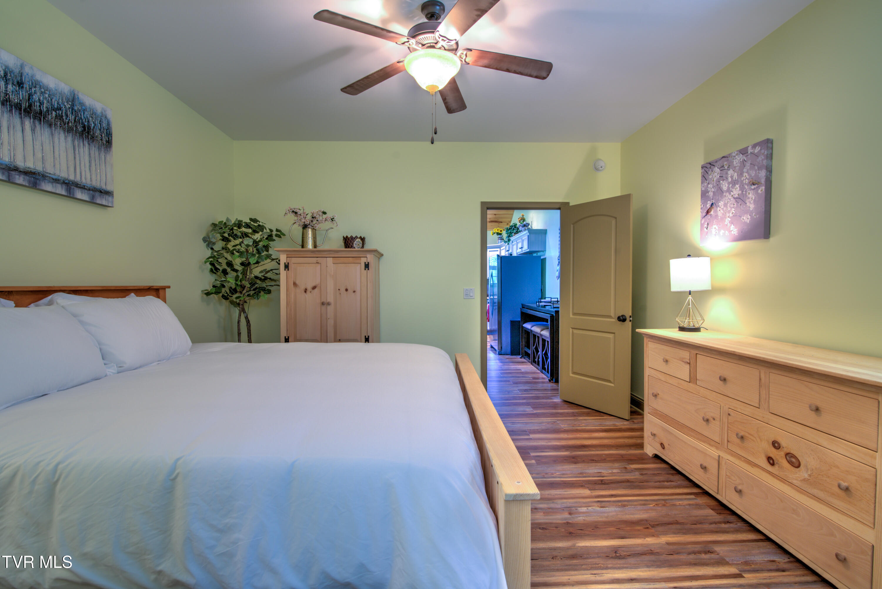 565 Piney Grove Road, Hampton, Tennessee image 18