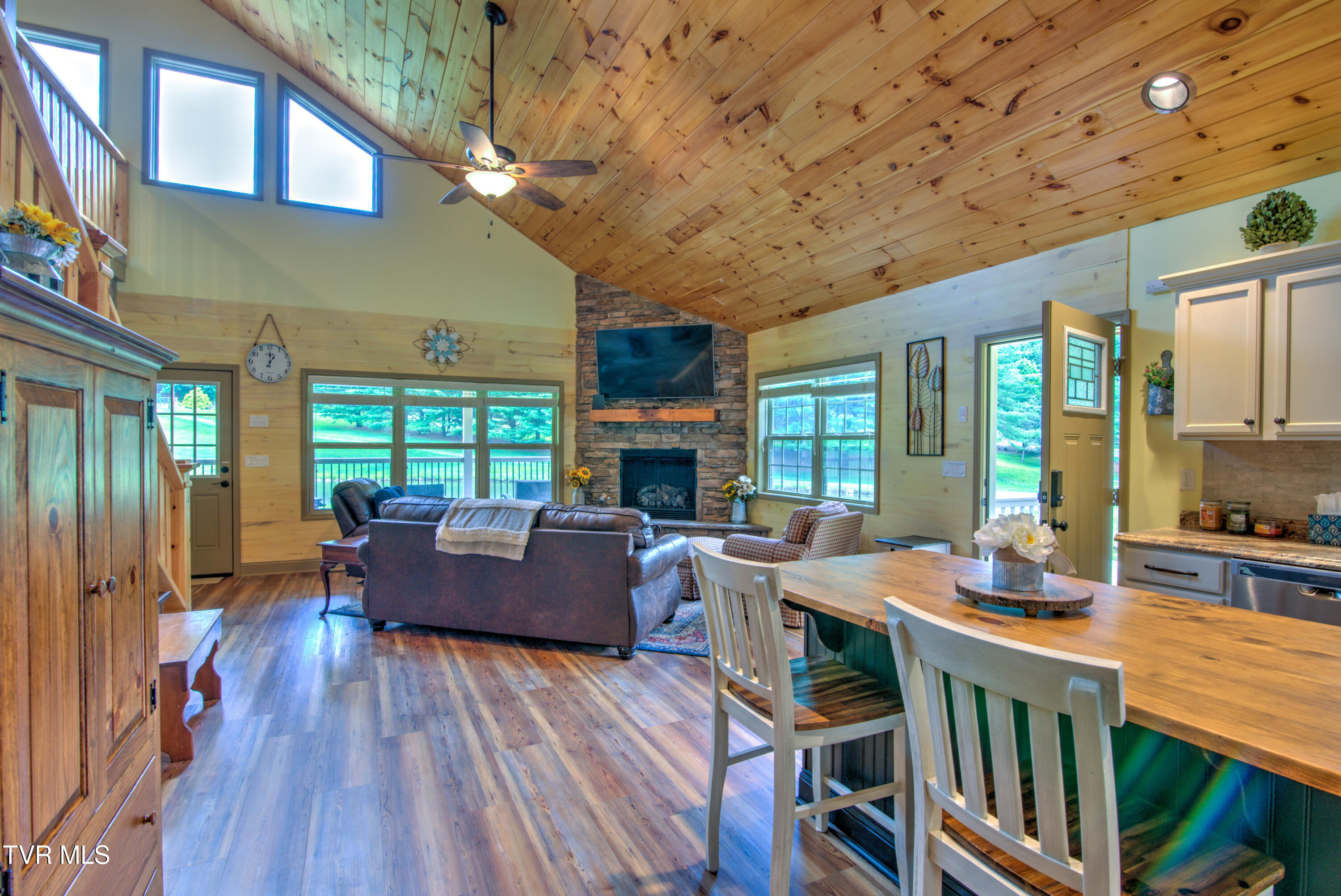 565 Piney Grove Road, Hampton, Tennessee image 15