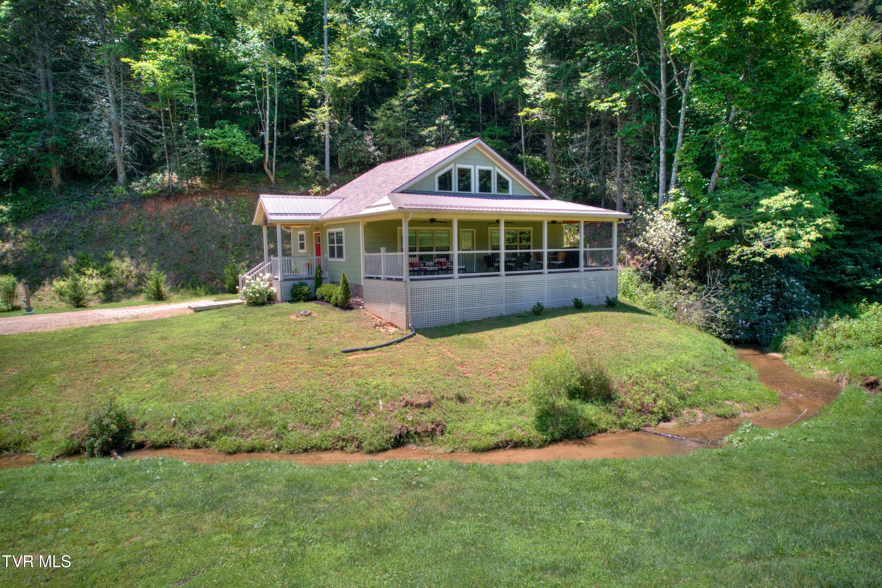 565 Piney Grove Road, Hampton, Tennessee image 42