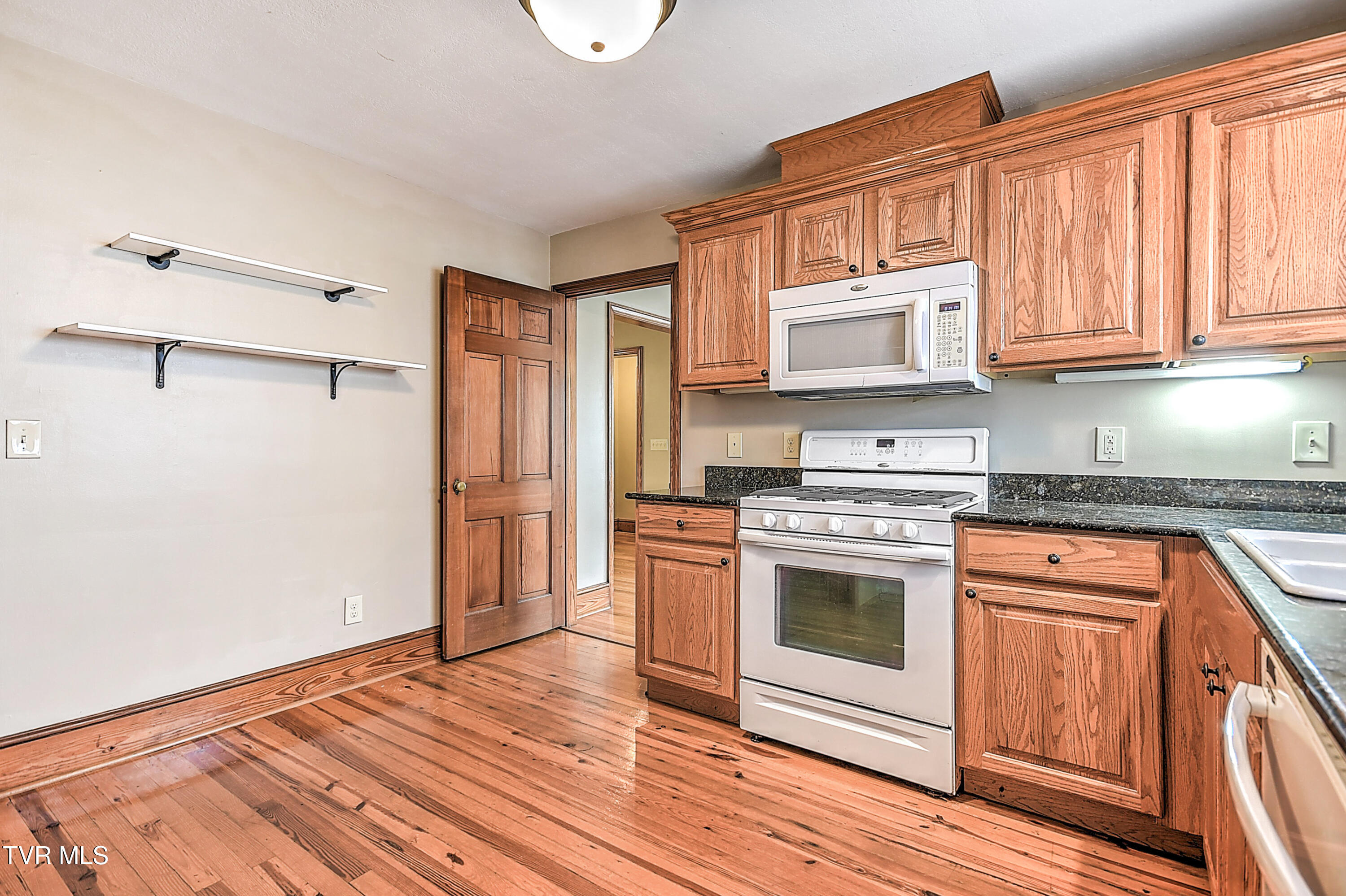 101 F Street, Elizabethton, Tennessee image 19