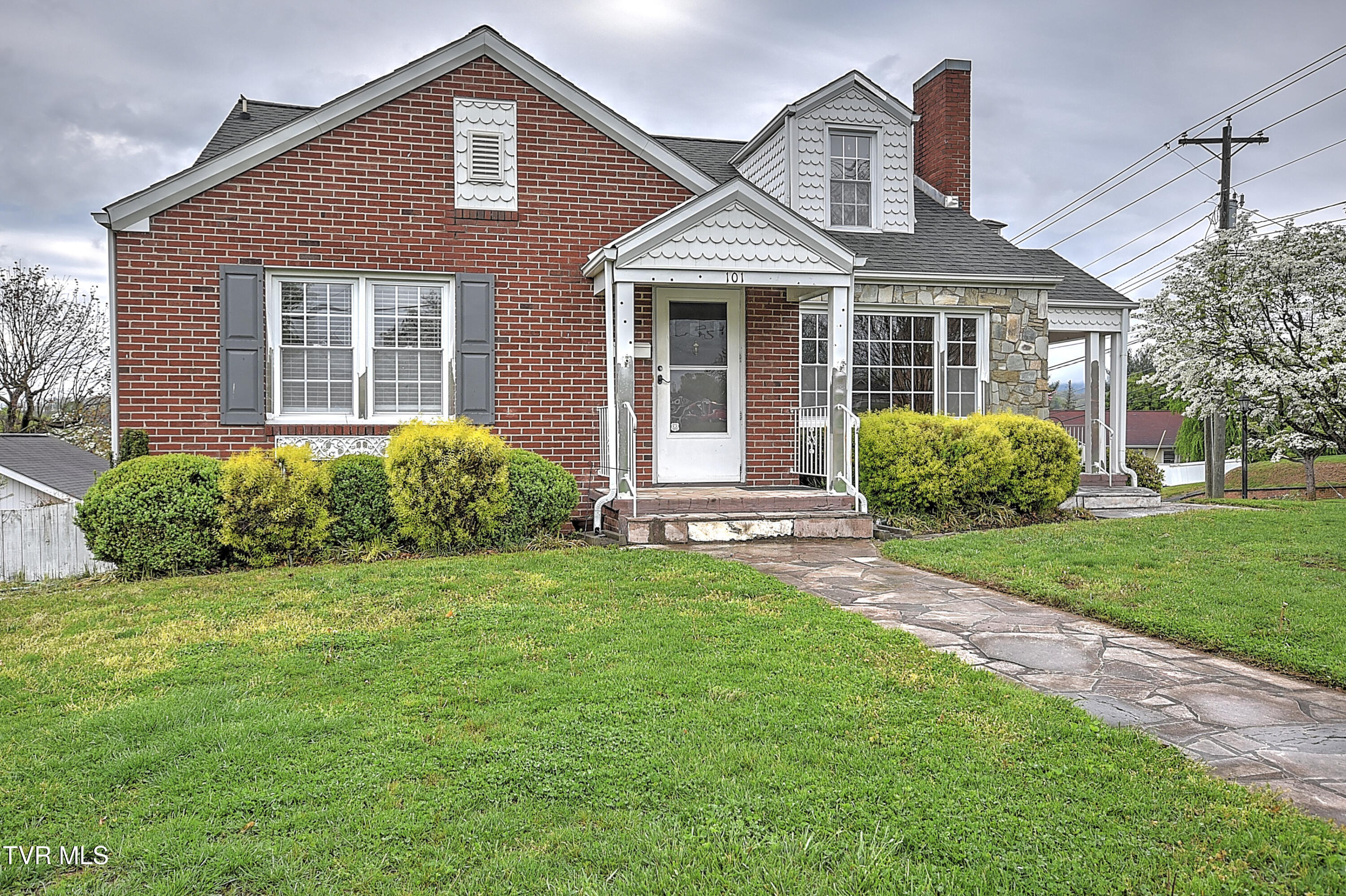 101 F Street, Elizabethton, Tennessee image 8