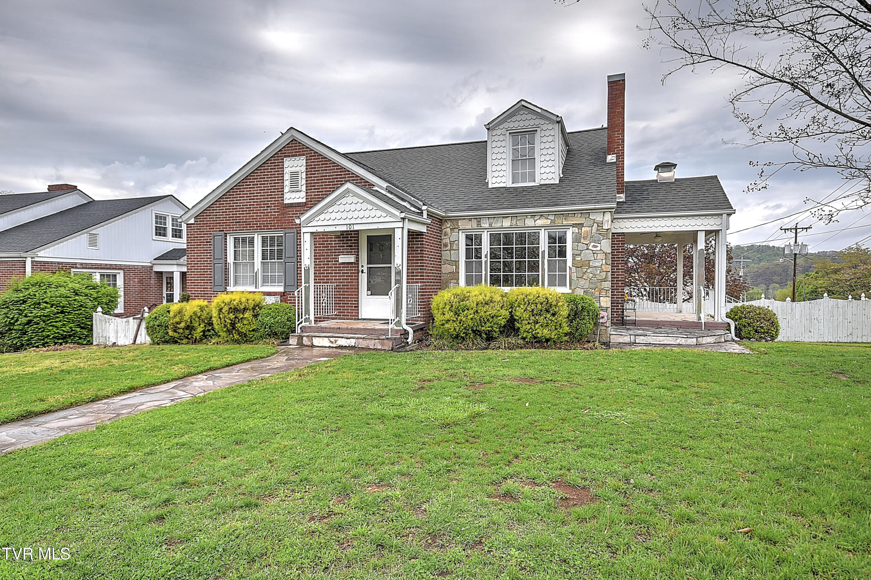 101 F Street, Elizabethton, Tennessee image 5