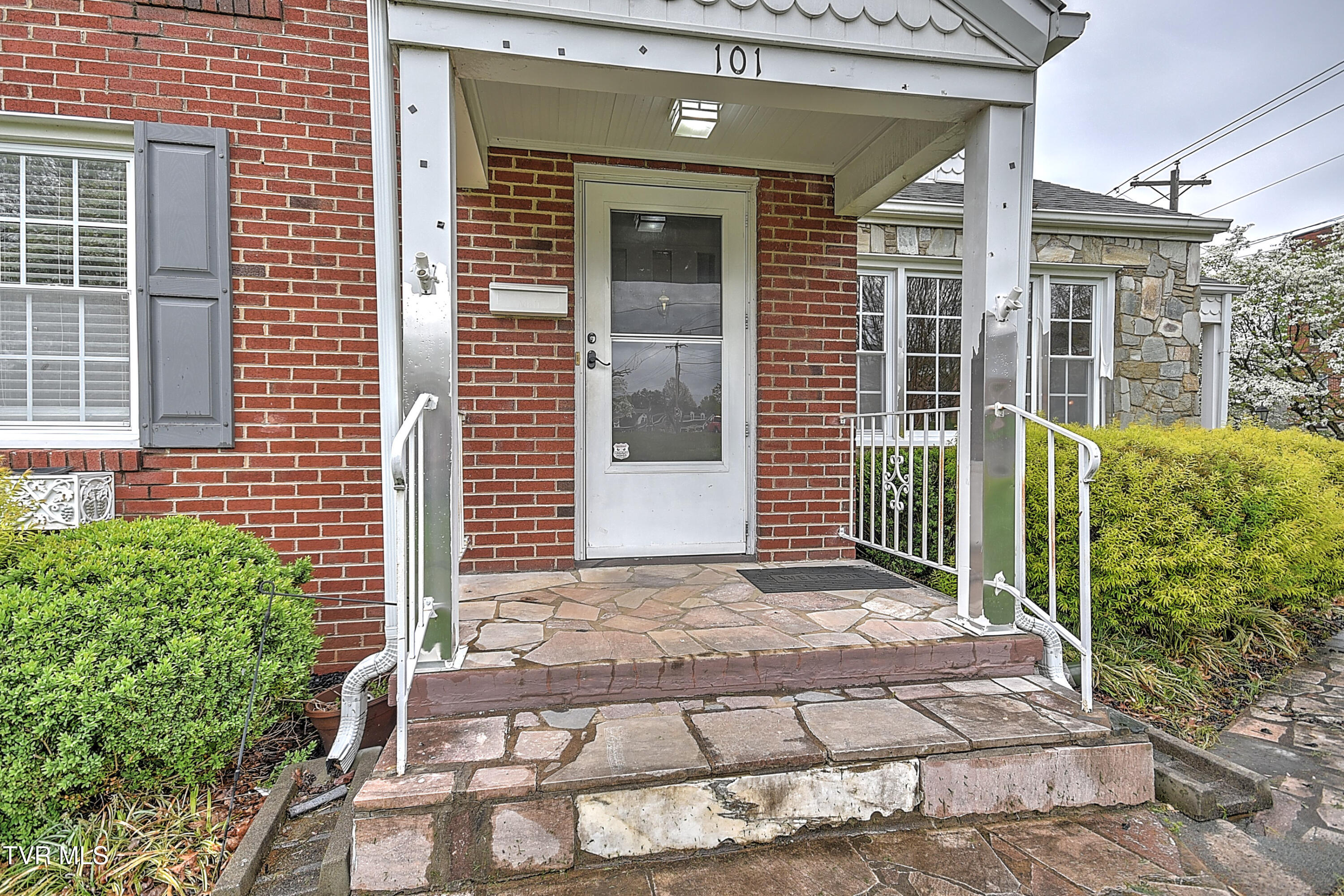 101 F Street, Elizabethton, Tennessee image 9