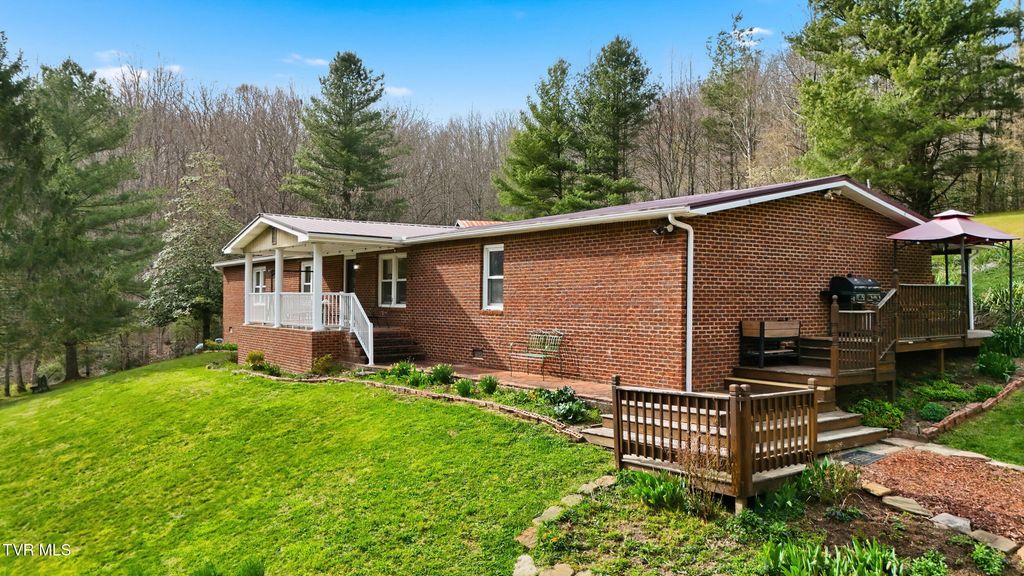 Photo of 7209 Hunsucker Road, Norton, VA 24273 (MLS # 9993399)