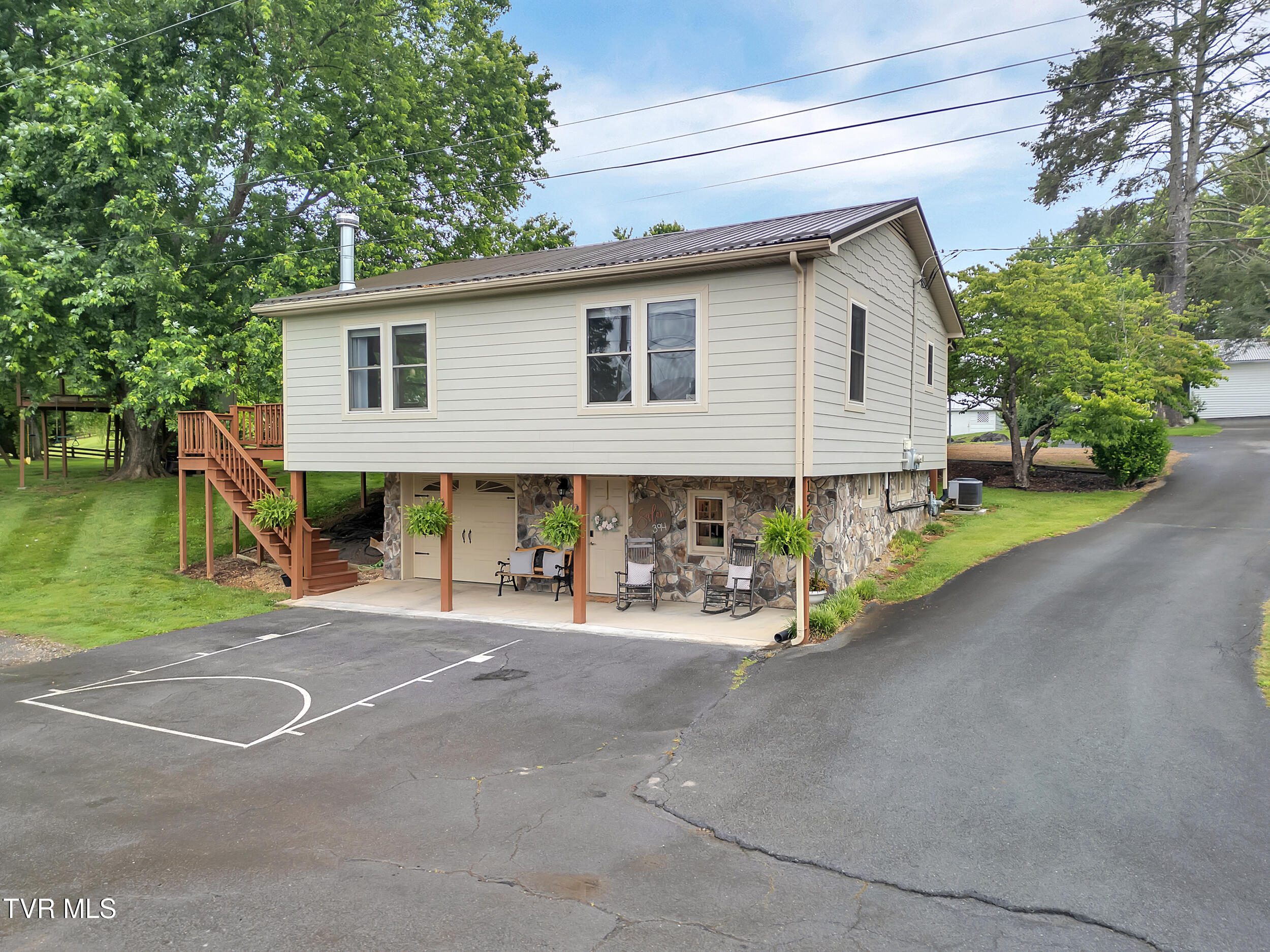 1564 Highway 394, Blountville, Tennessee image 1