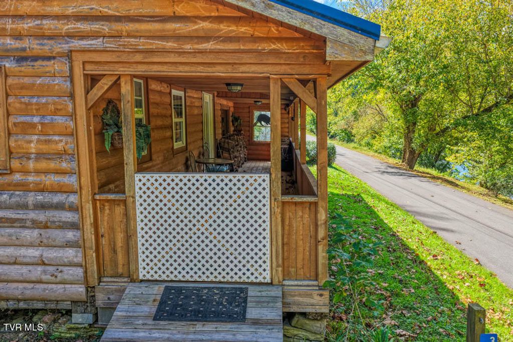 Photo of 3652 Horton Ford Road, Eidson, TN 37731 (MLS # 9986866)