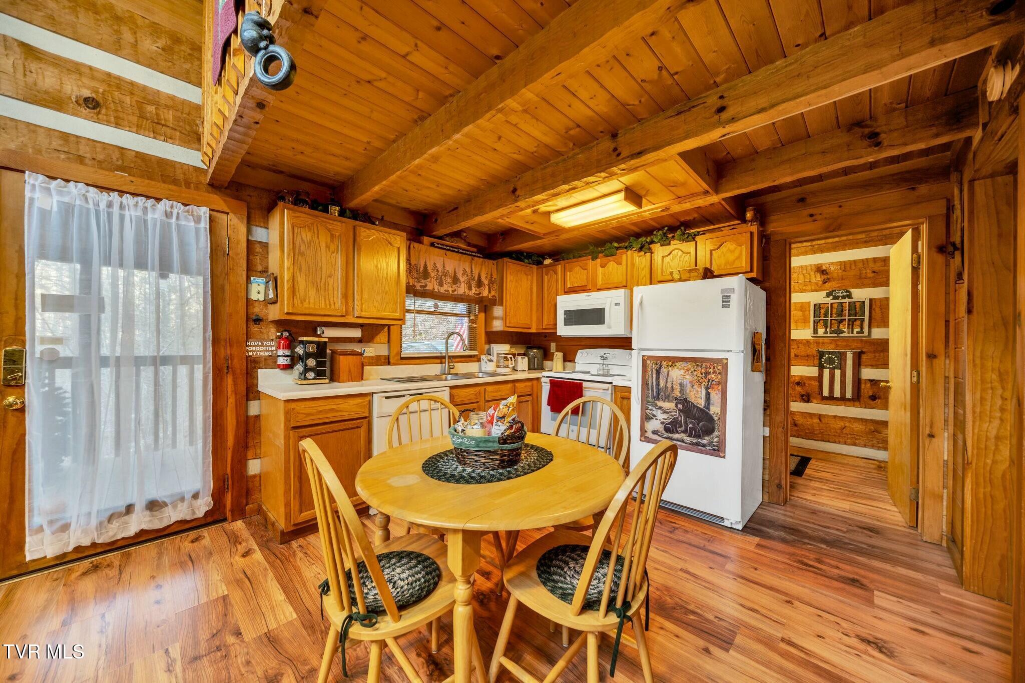2784 Mountain View Circle, Sevierville, Tennessee image 18