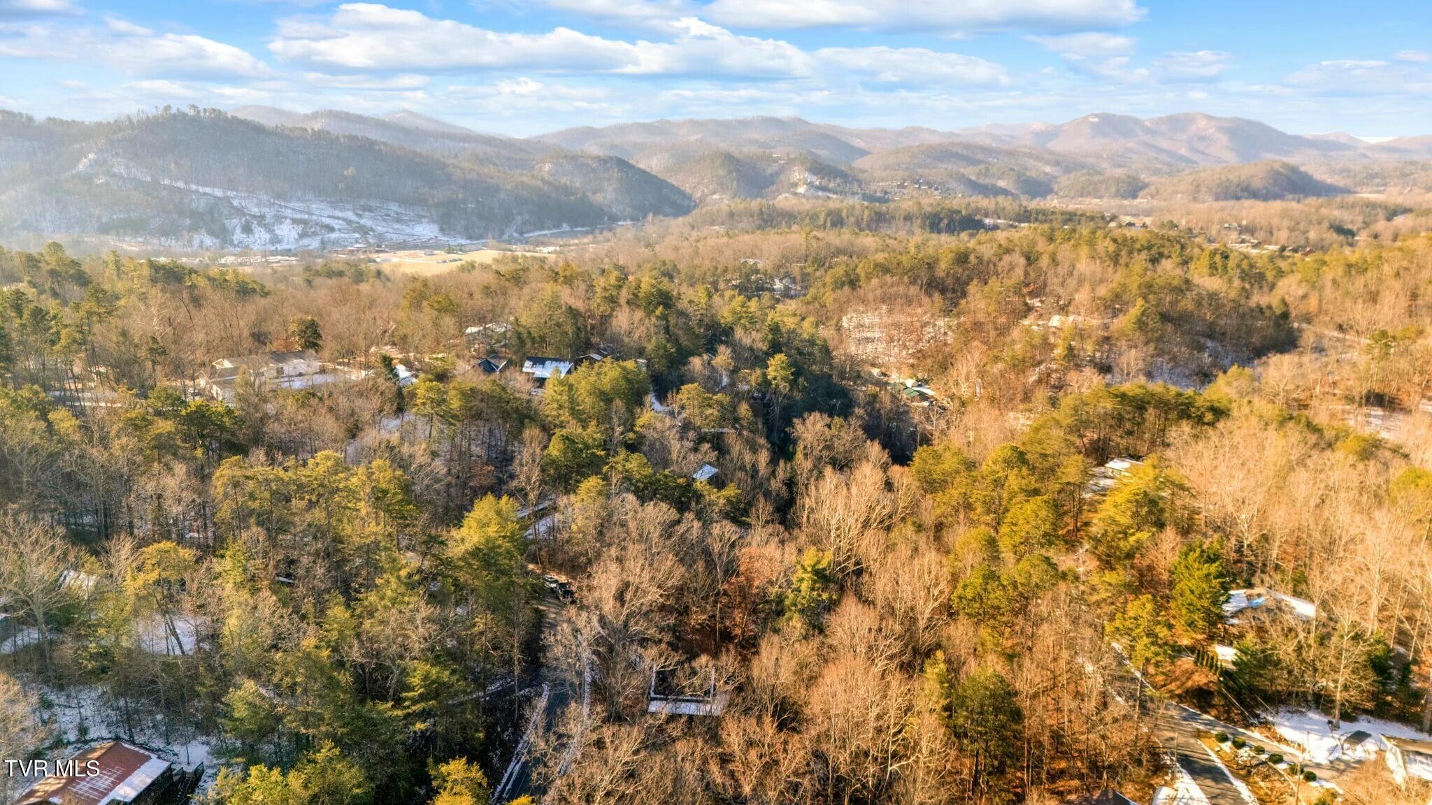 2784 Mountain View Circle, Sevierville, Tennessee image 48